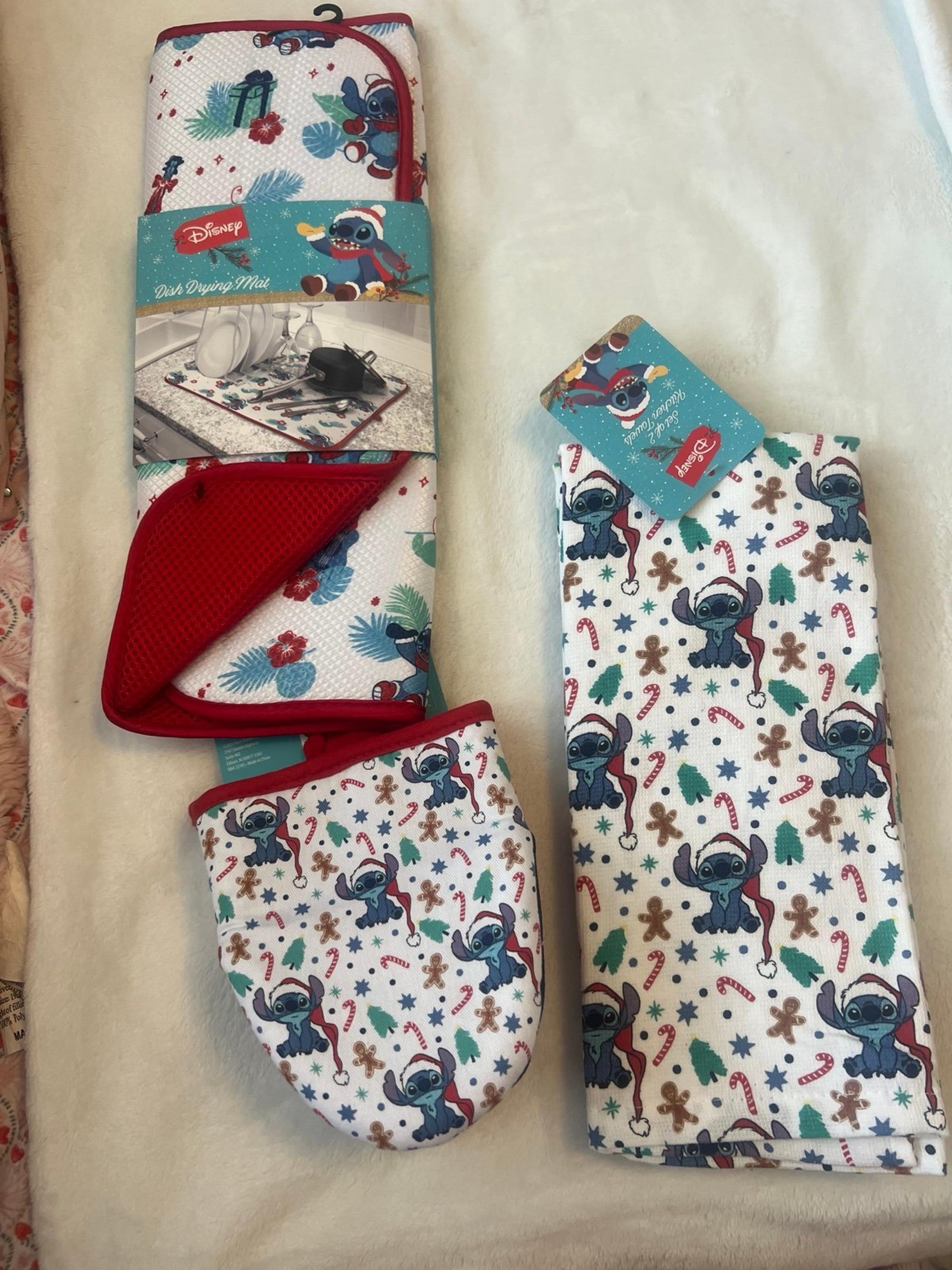 Disney Stitch christmas set of kitchen towels oven mitts kitchen drying mat
