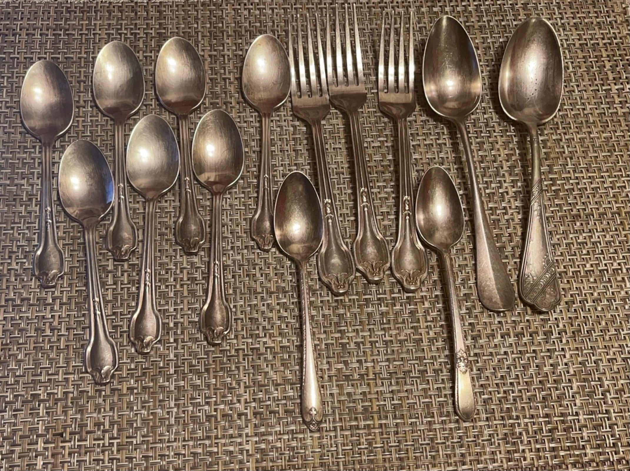 SILVERWARE 14 PIECES SILVER PLATED