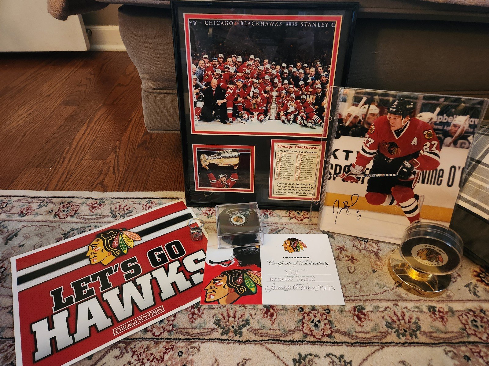 Assorted Chicago Blackhawks Merchandise (Signed Andrew Shaw Puck)