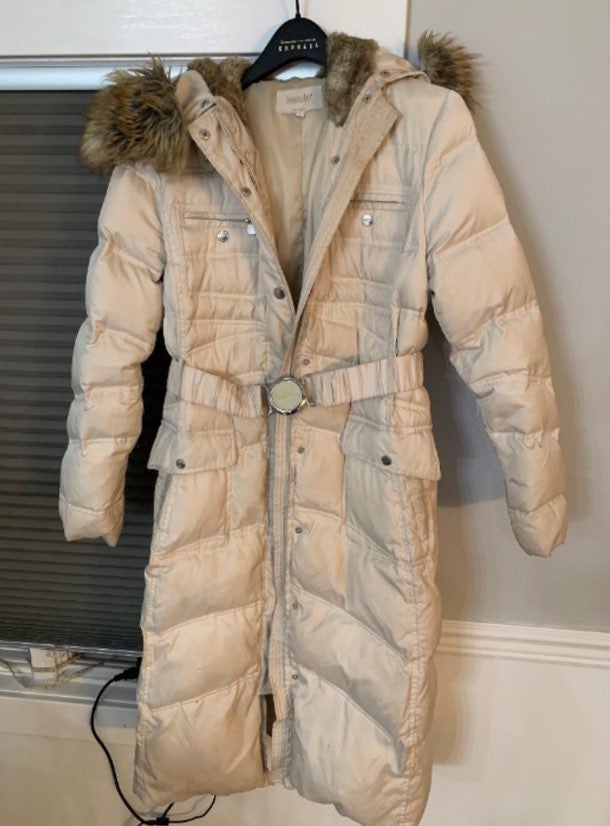 Laundry by Shelli Segal Long Fur Hood Belt Puffer
