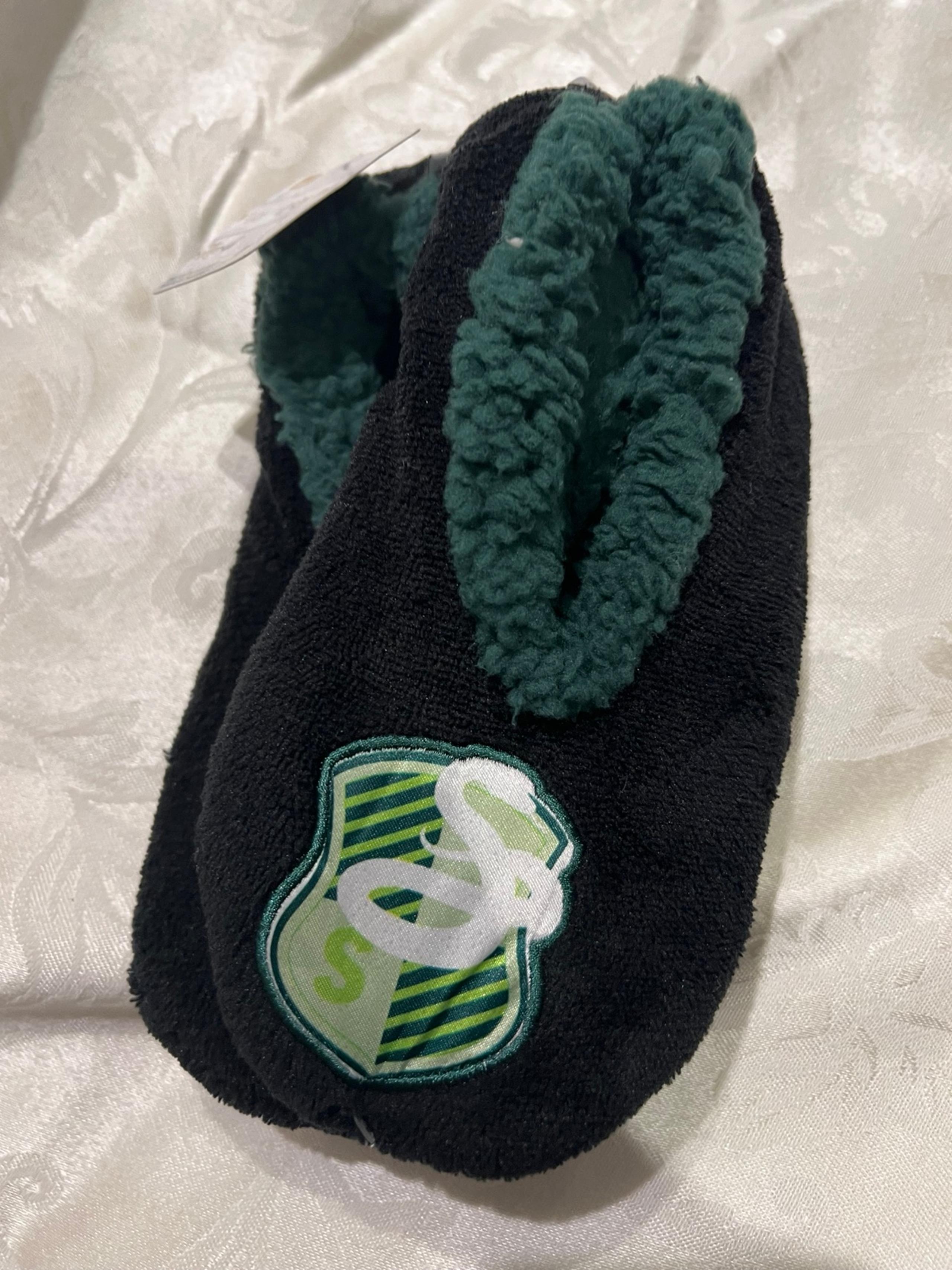 harrypotter slytherin slippers snuggle toes women black comfy soft shoes Sz 4/10