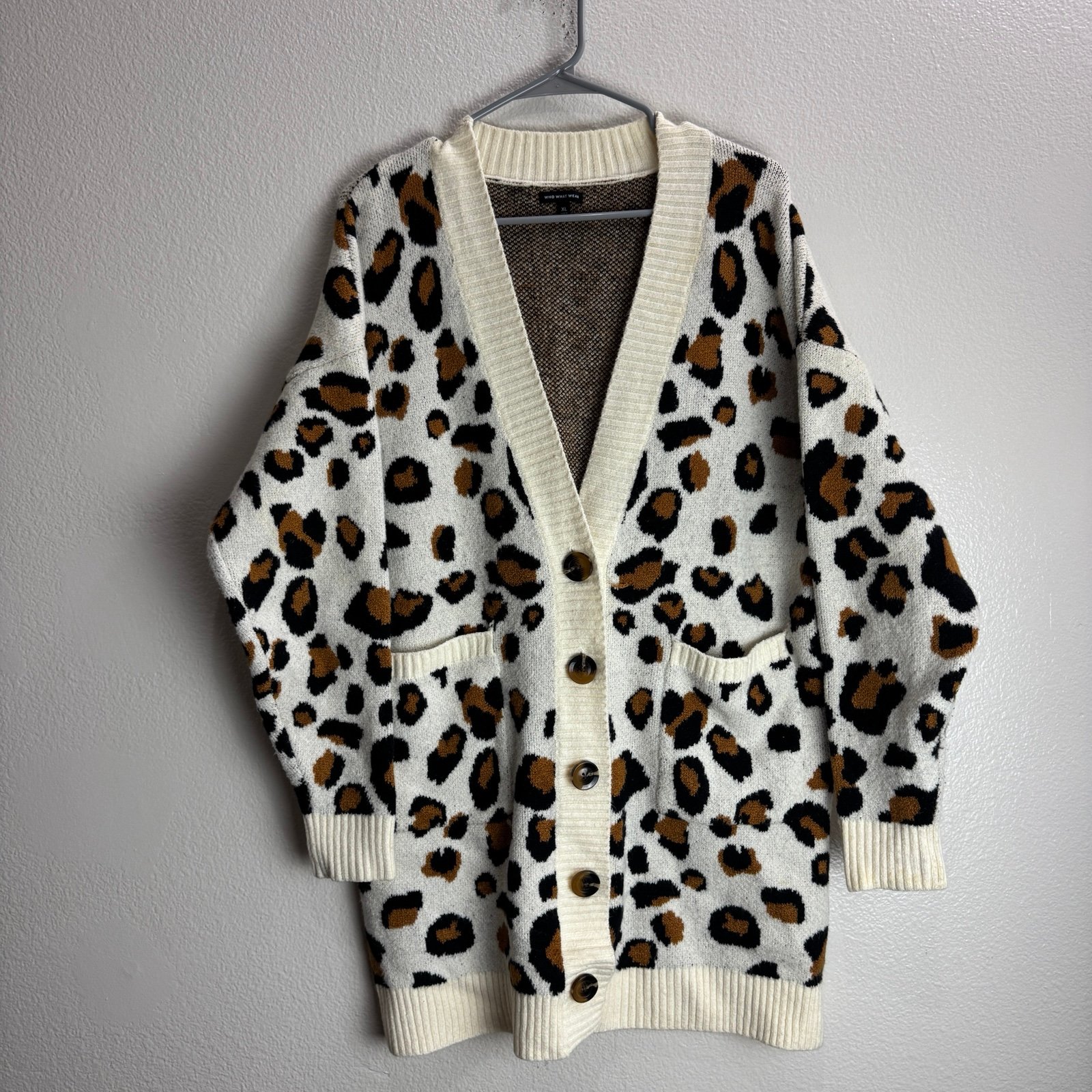 Who What Wear Leopard Vintage Cardigan Sweater Size XL