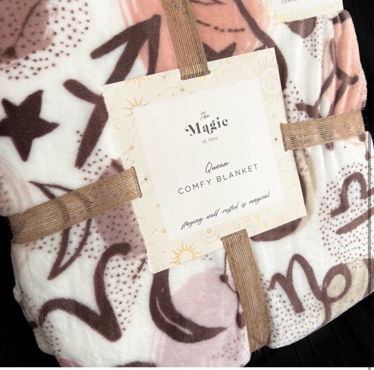 valentines Day Queen size blanket