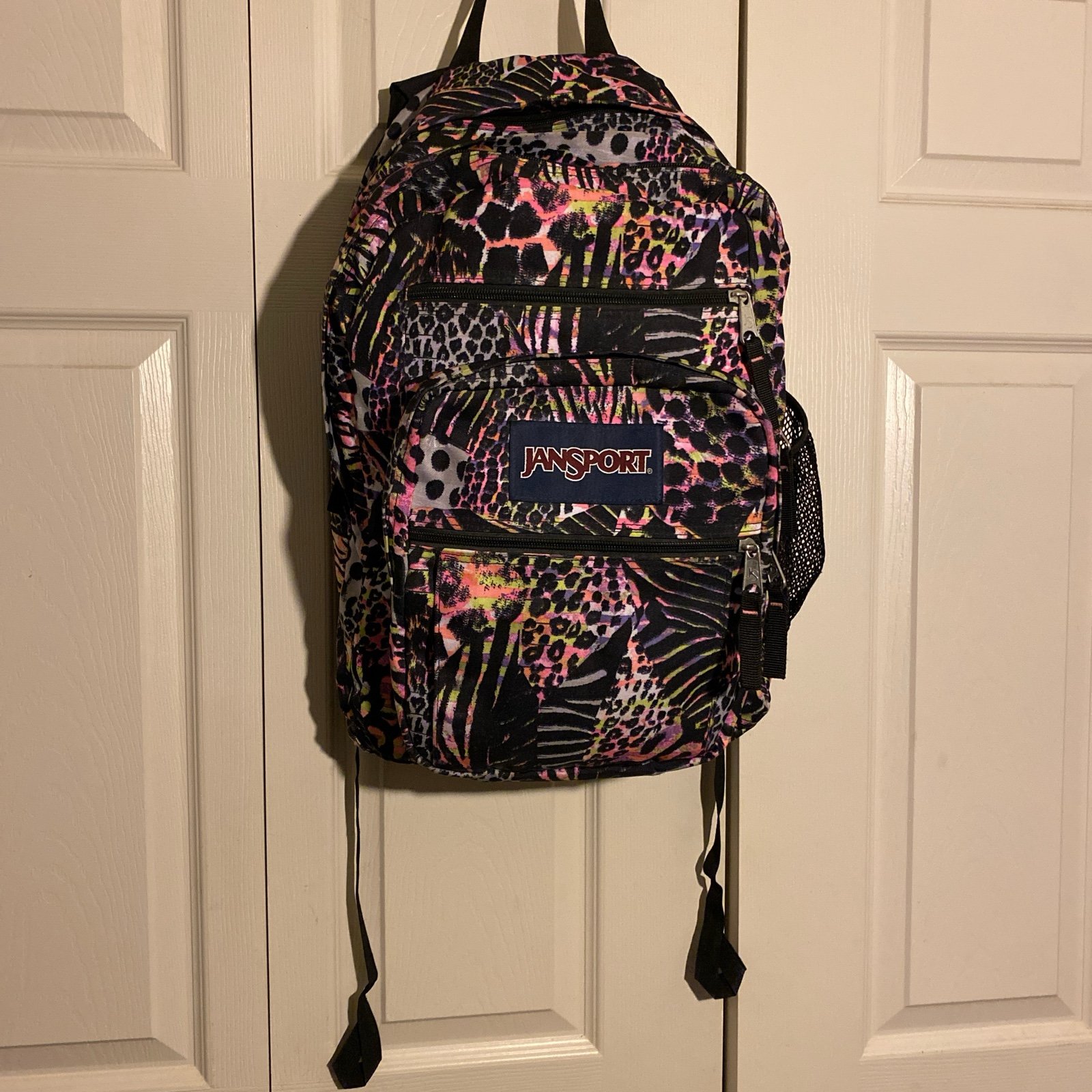 Large Jansport backpack with adjustable straps and multiple pockets #backpack #s