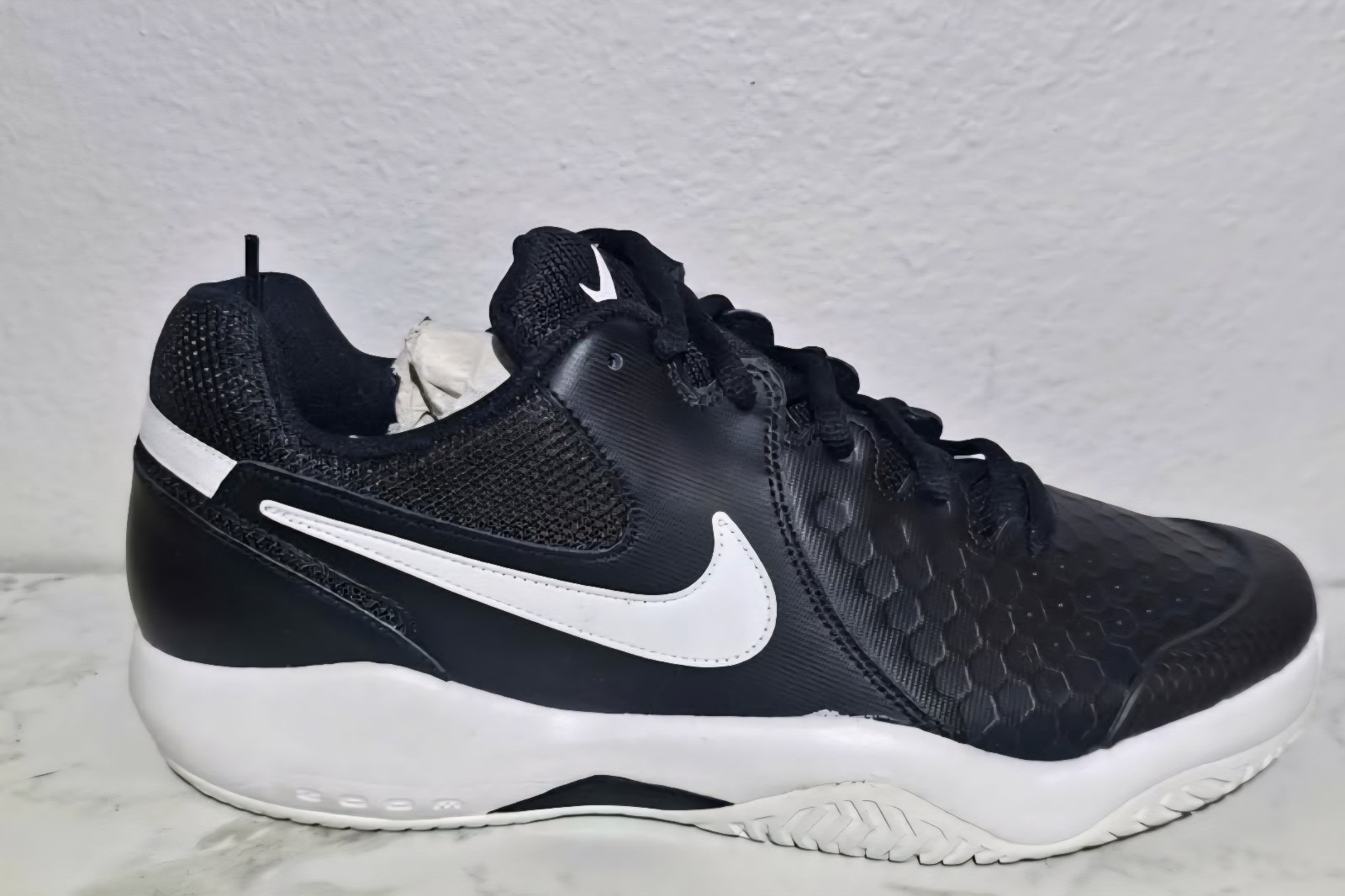 Size 12.5 Men's Nike Air Zoom Resistance Sneakers New Black White
