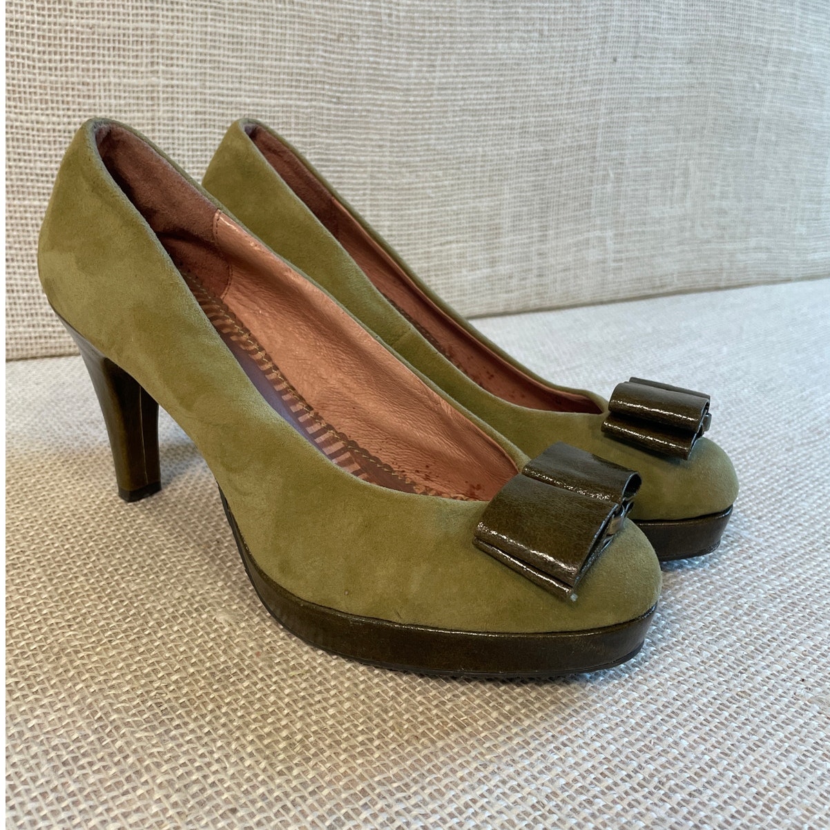 Retro Anthropologie, Miss Albright, Green Suede, Patent Leather Pumps, Size 7.5