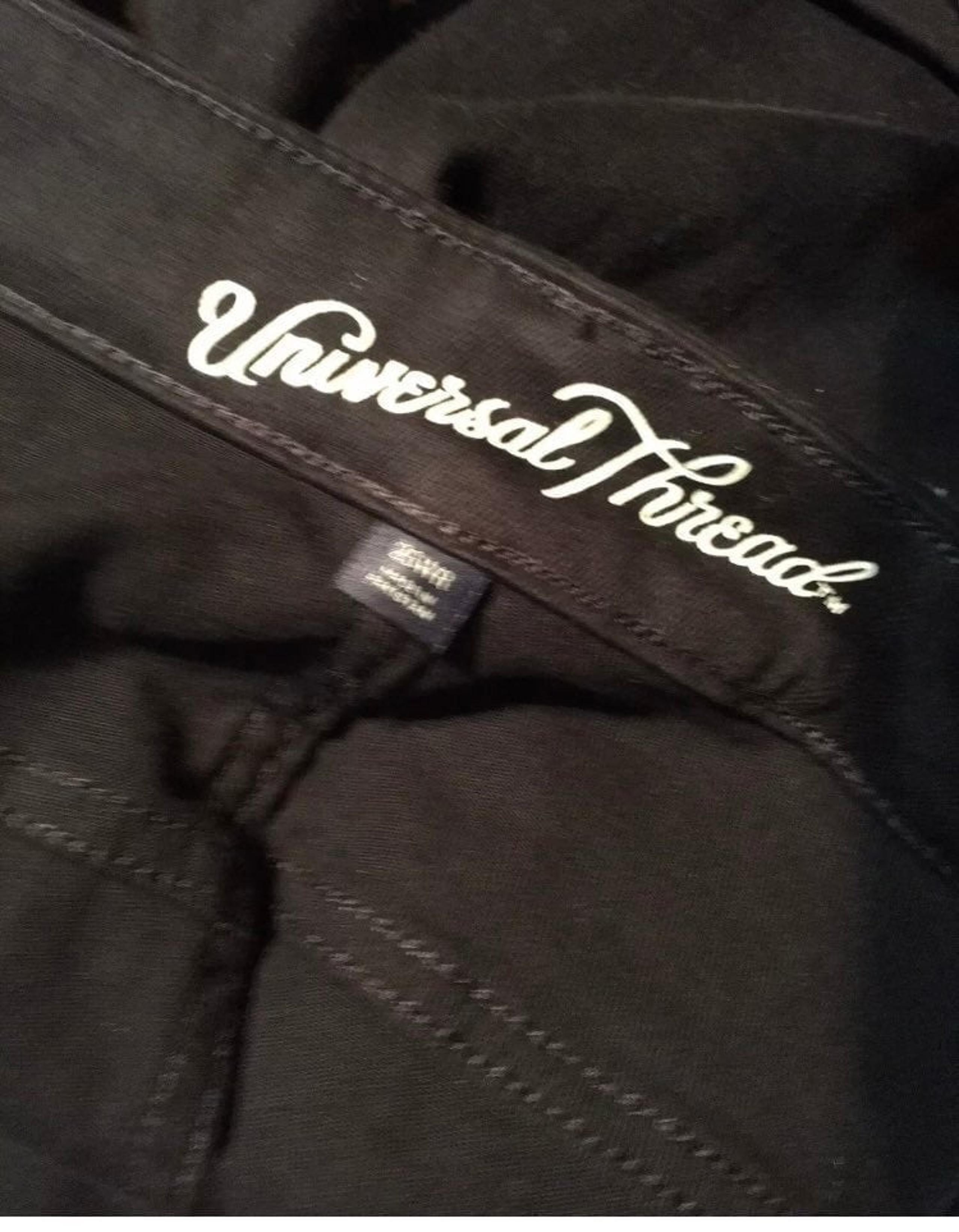 Black Jeans Shorts 48"W/Size 26WR Womens Bermuda Universal Threads 4XL Pants NEW - Universal Thread