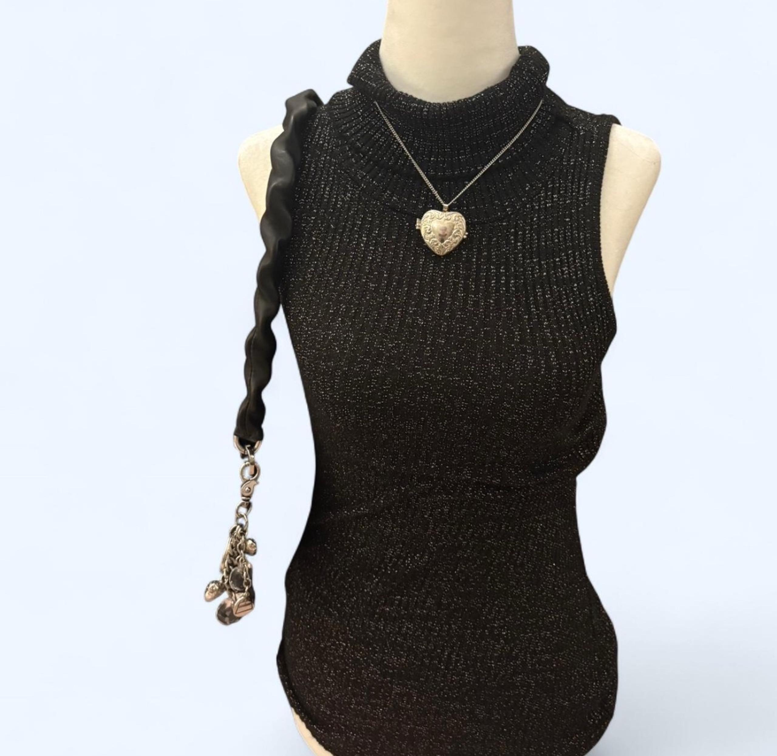 90s sleeveless turtleneck