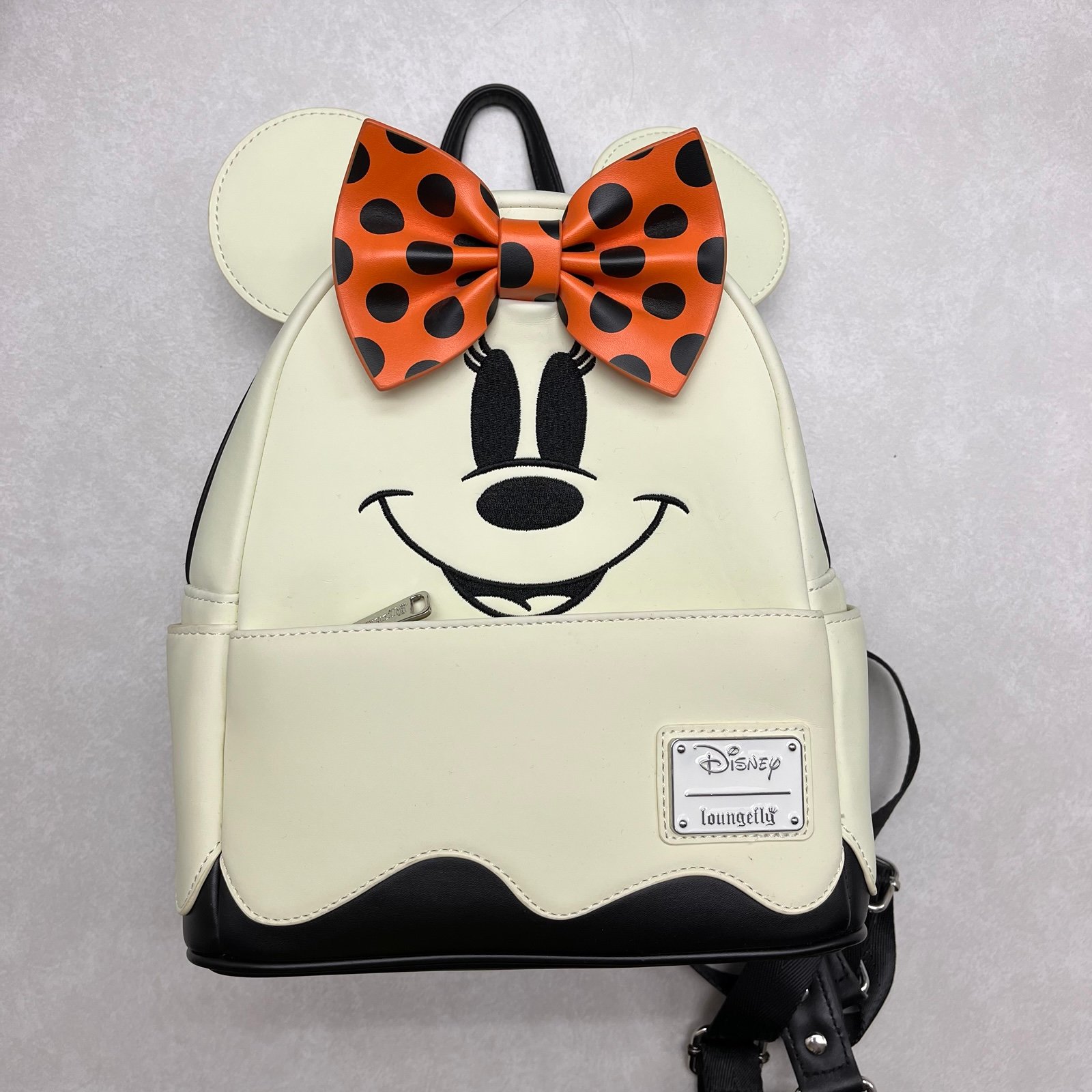 Loungefly Minnie Mouse Ghost Halloween backpack