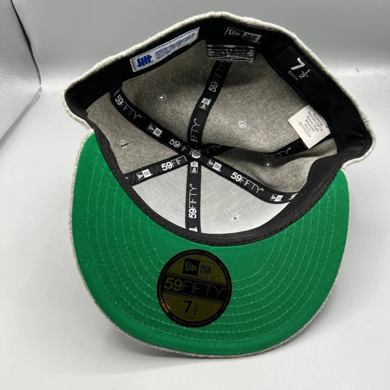 Undefeated Hat Men 7 1/2 Gray 59Fifty New Era Fitted Cap New
