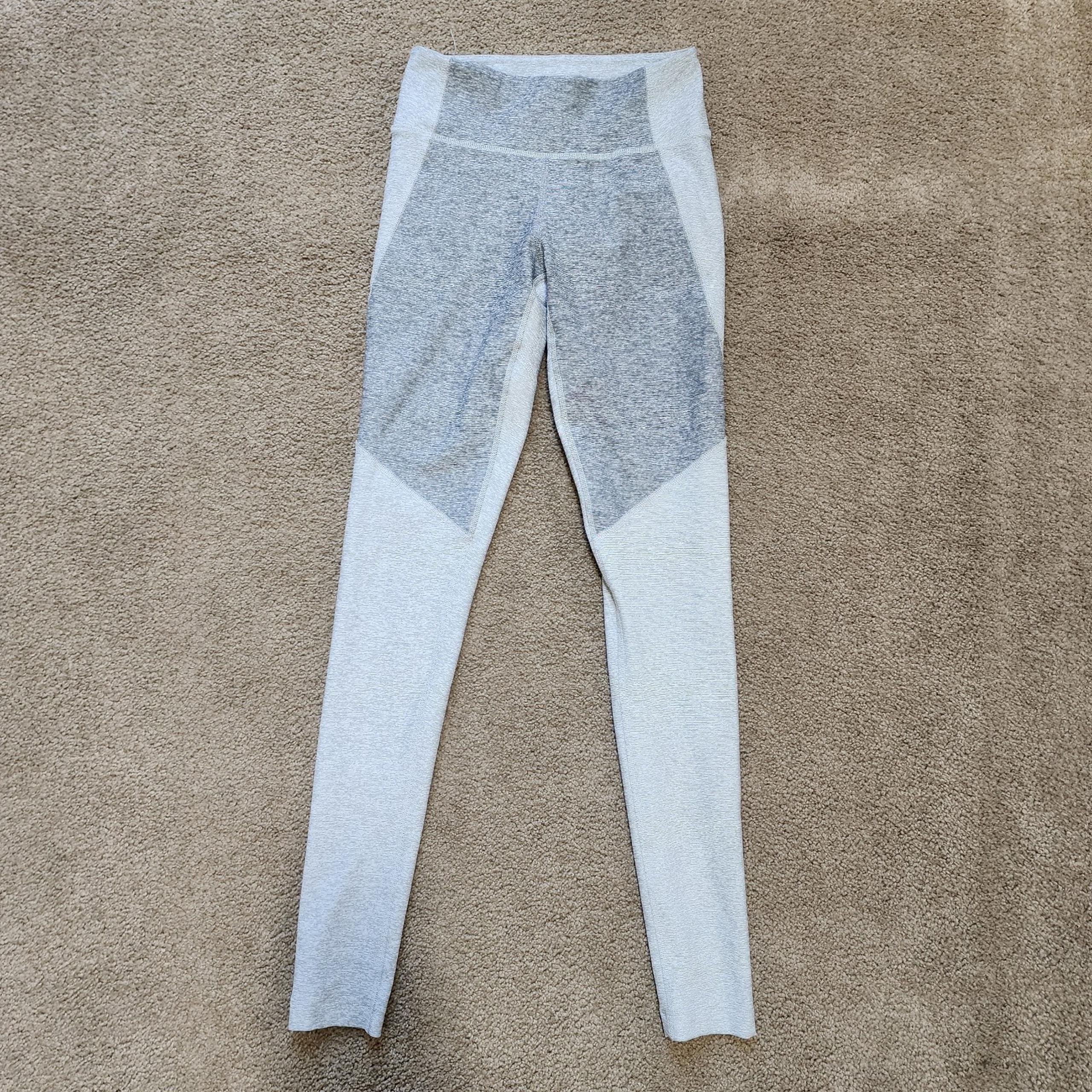 Outdoor Voices Medium and Light Gray Patterned Workout Leggings