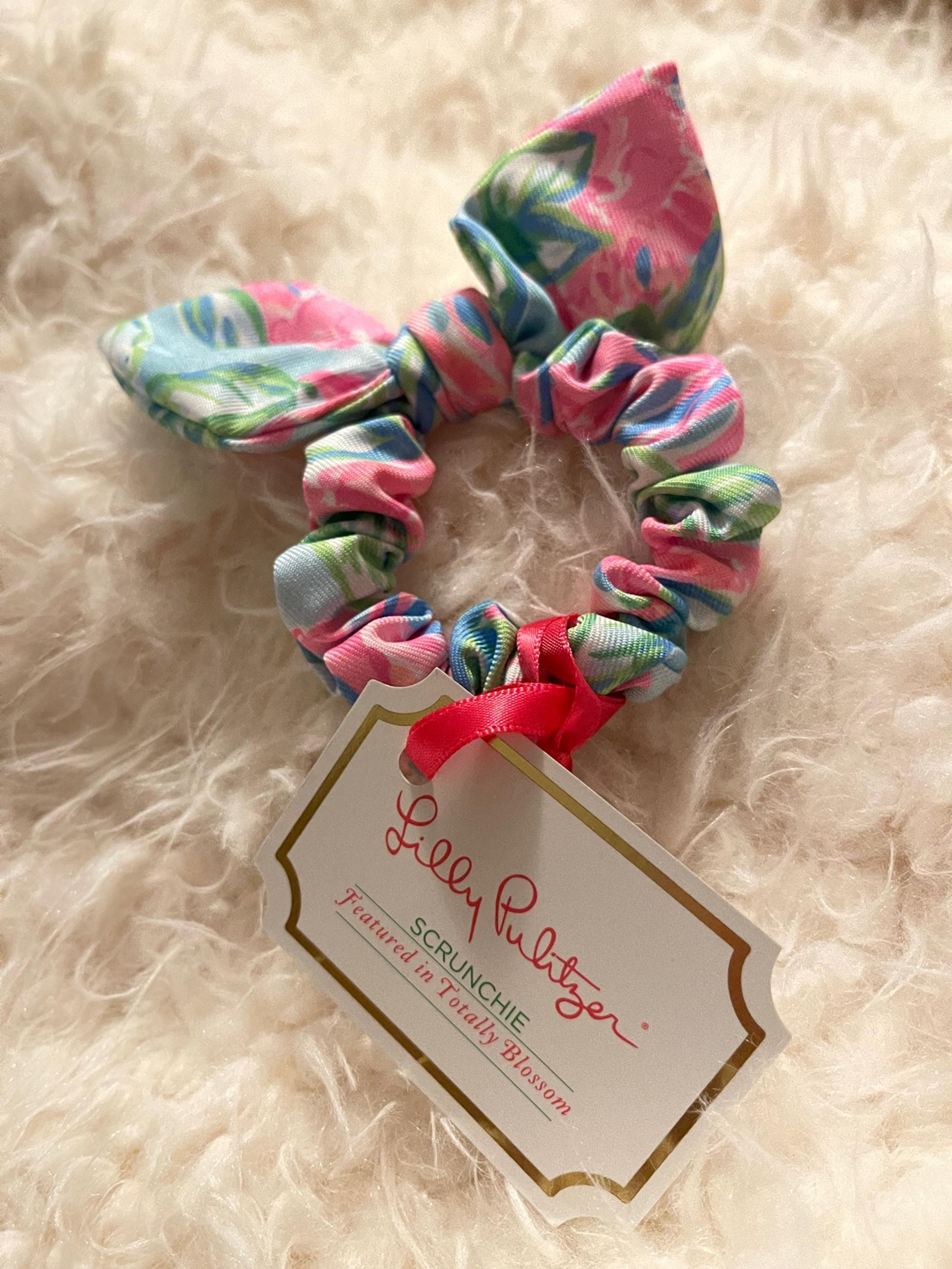 Lilly Pulitzer Scrunchie -Totally Blossom NWT
