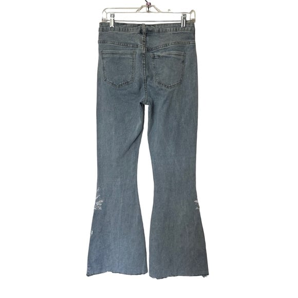 Venus Floral Applique Wide Leg Flare Bootcut Jeans size 6