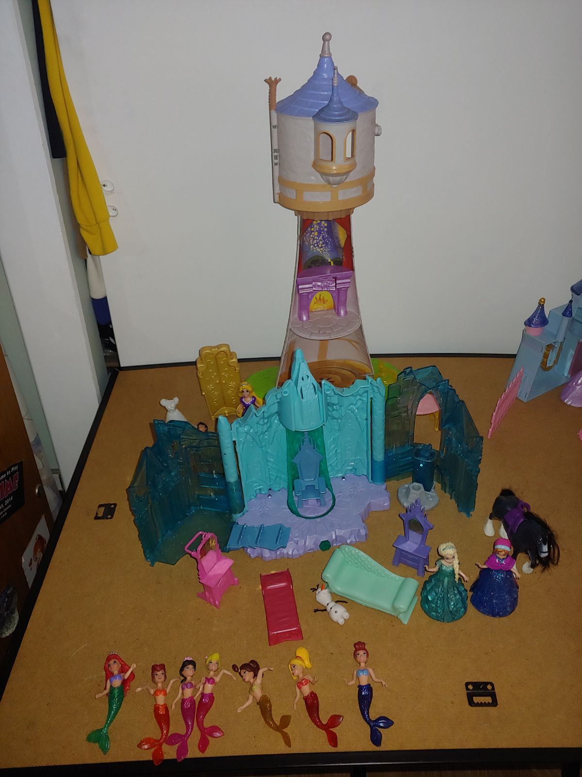 Disney Princess Glitter Glide Ariel