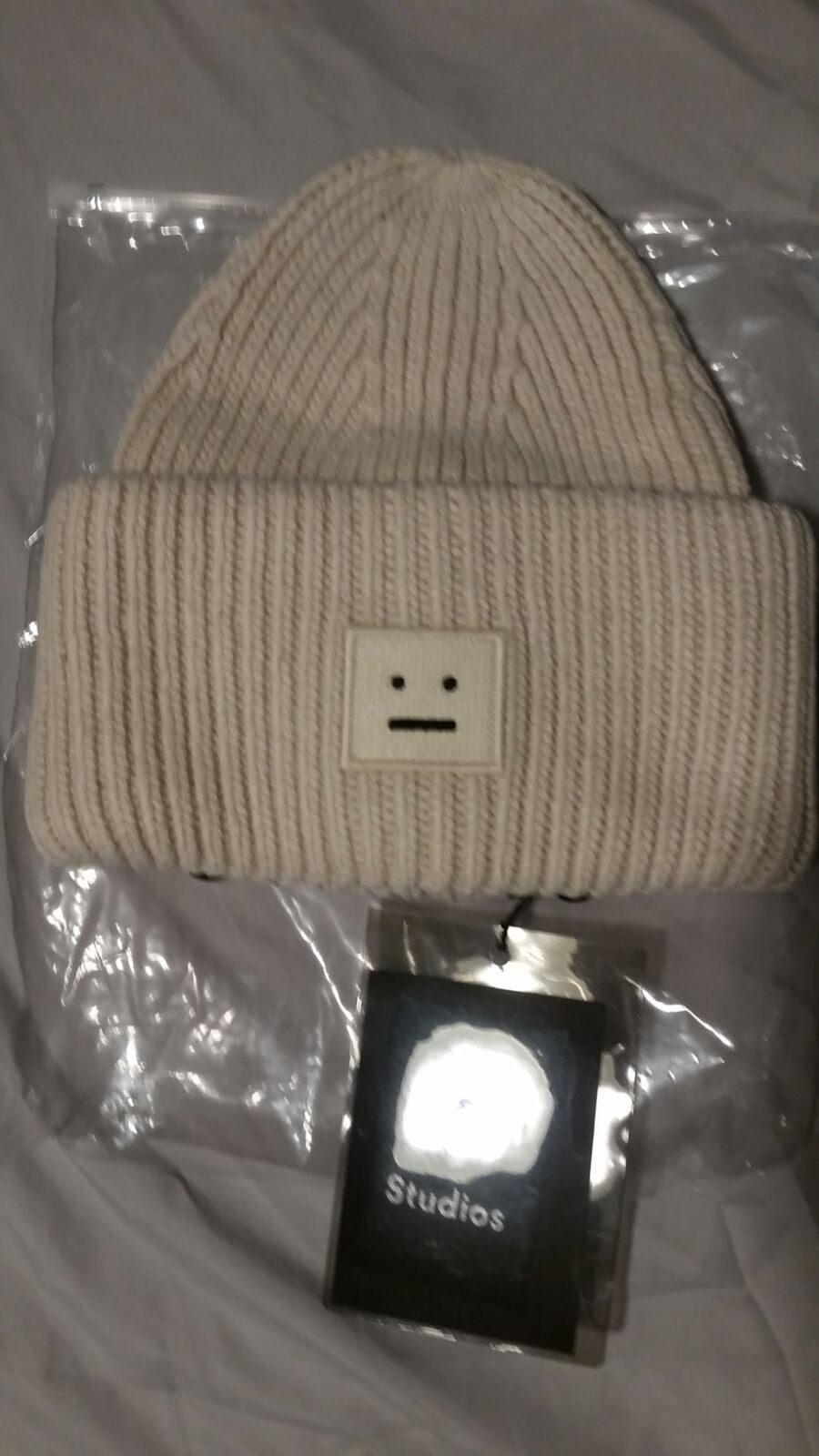 acne studios pansy beanie