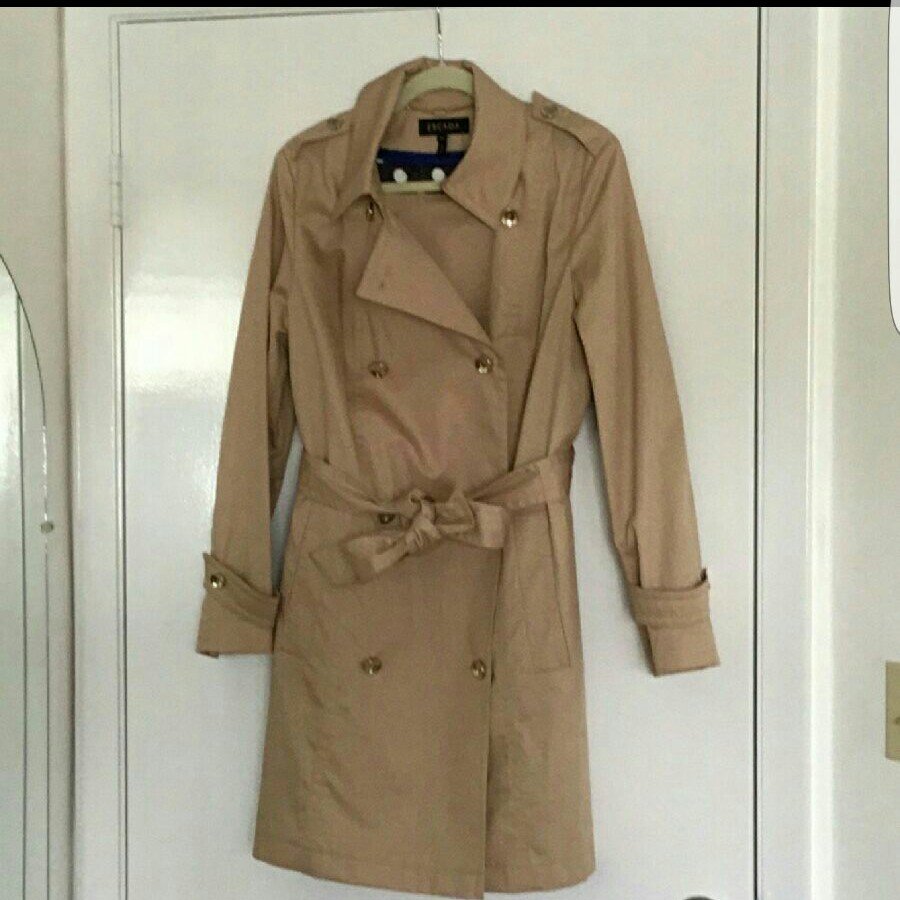 Escada camel trench coat