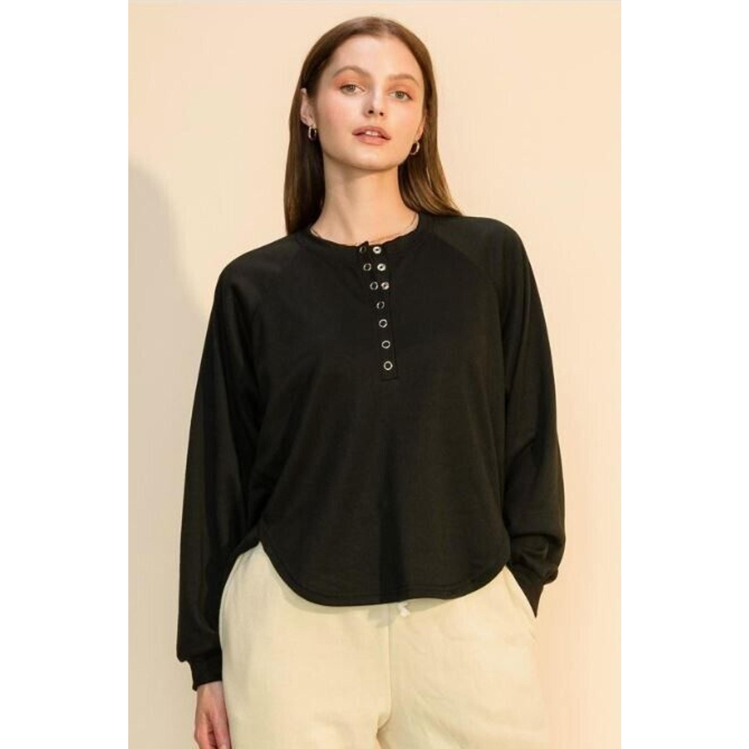 HYFVE Women's Henley High Low Oversized Sweatshirt In Black Medium MSRP $49