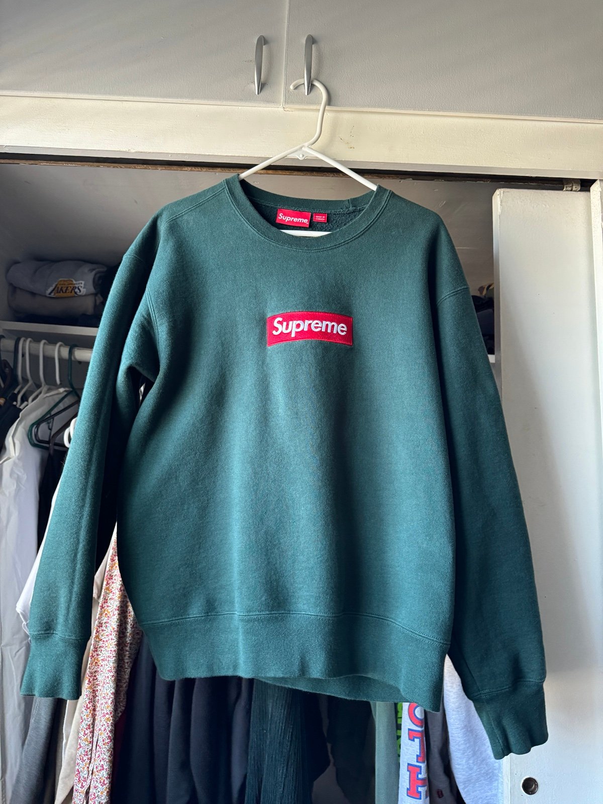 Supreme Small Box Crewneck グリーン　20FW Supreme Small Box Crewneck (FW20) - $138
