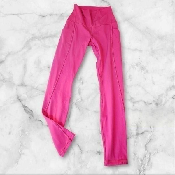 Lululemon Size 4 Pink HR Aligns with Pockets 25