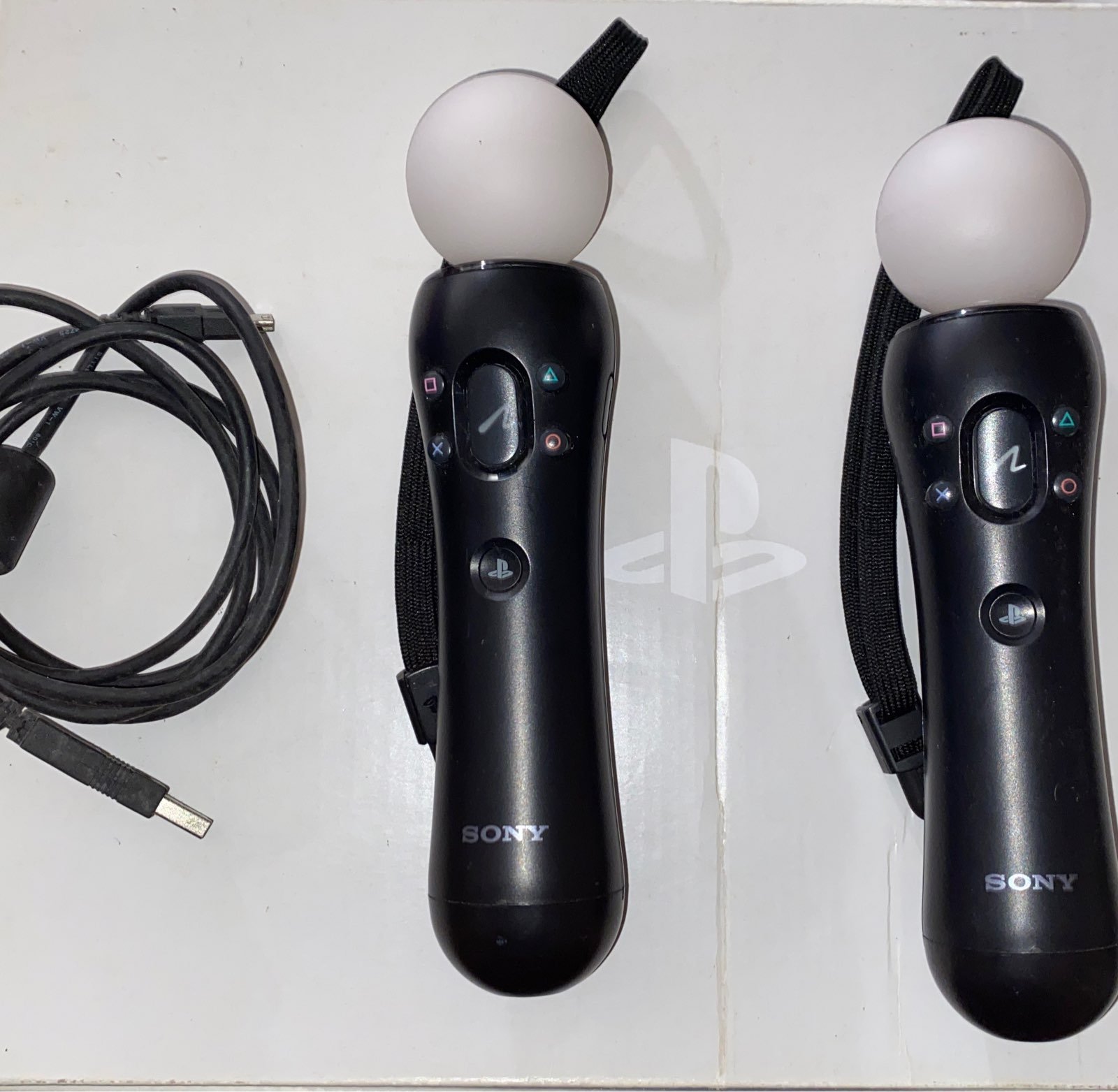 Playstation Move Motion Controllers - Two Pack