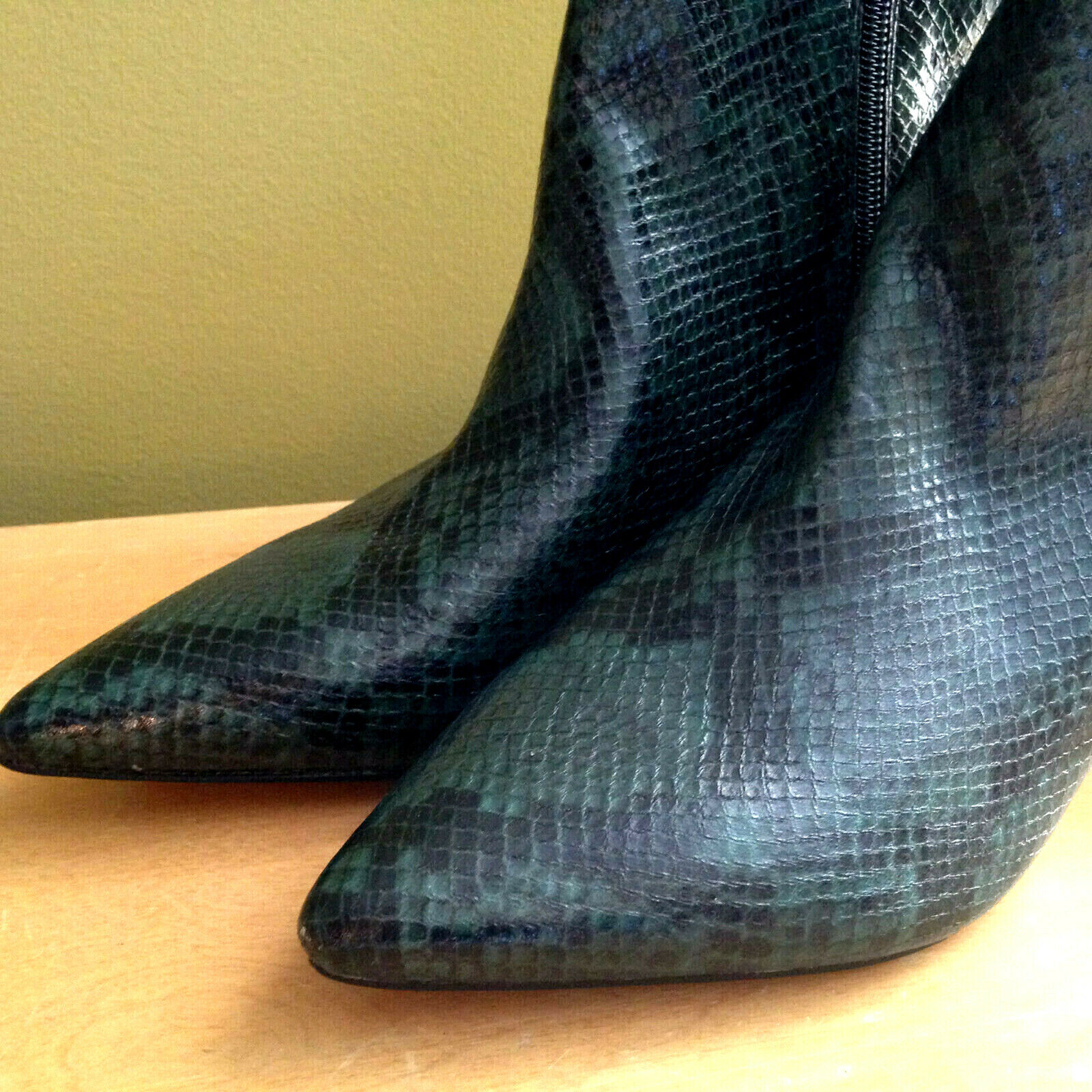 NEW Marc Fisher JELLY Green Black Python Snakeskin Print Ankle Boots Booties 9 M