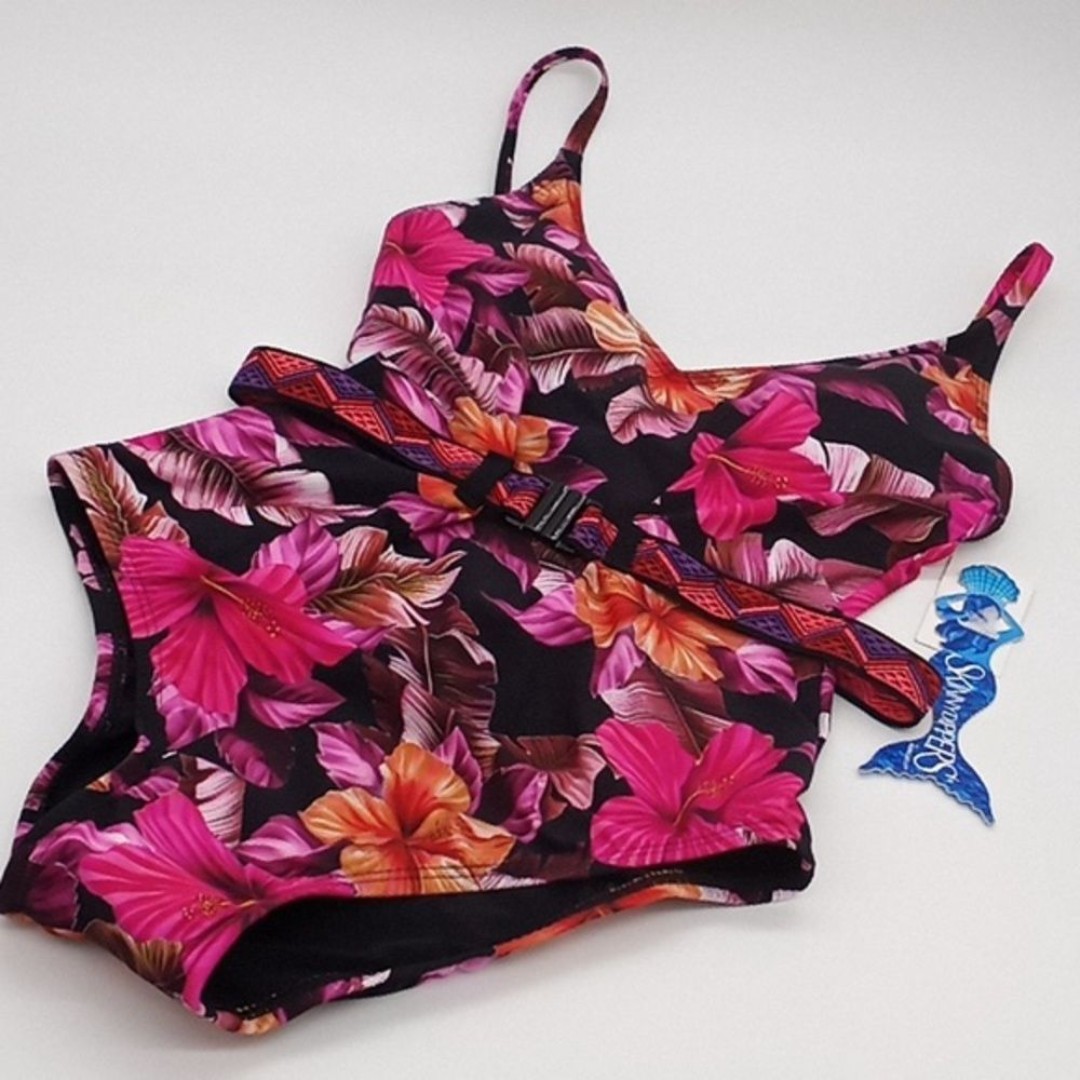Skinnydippers Miraclesuit Swimsuit Womens M Mowie Lucky‎ Charm One-Piece Black