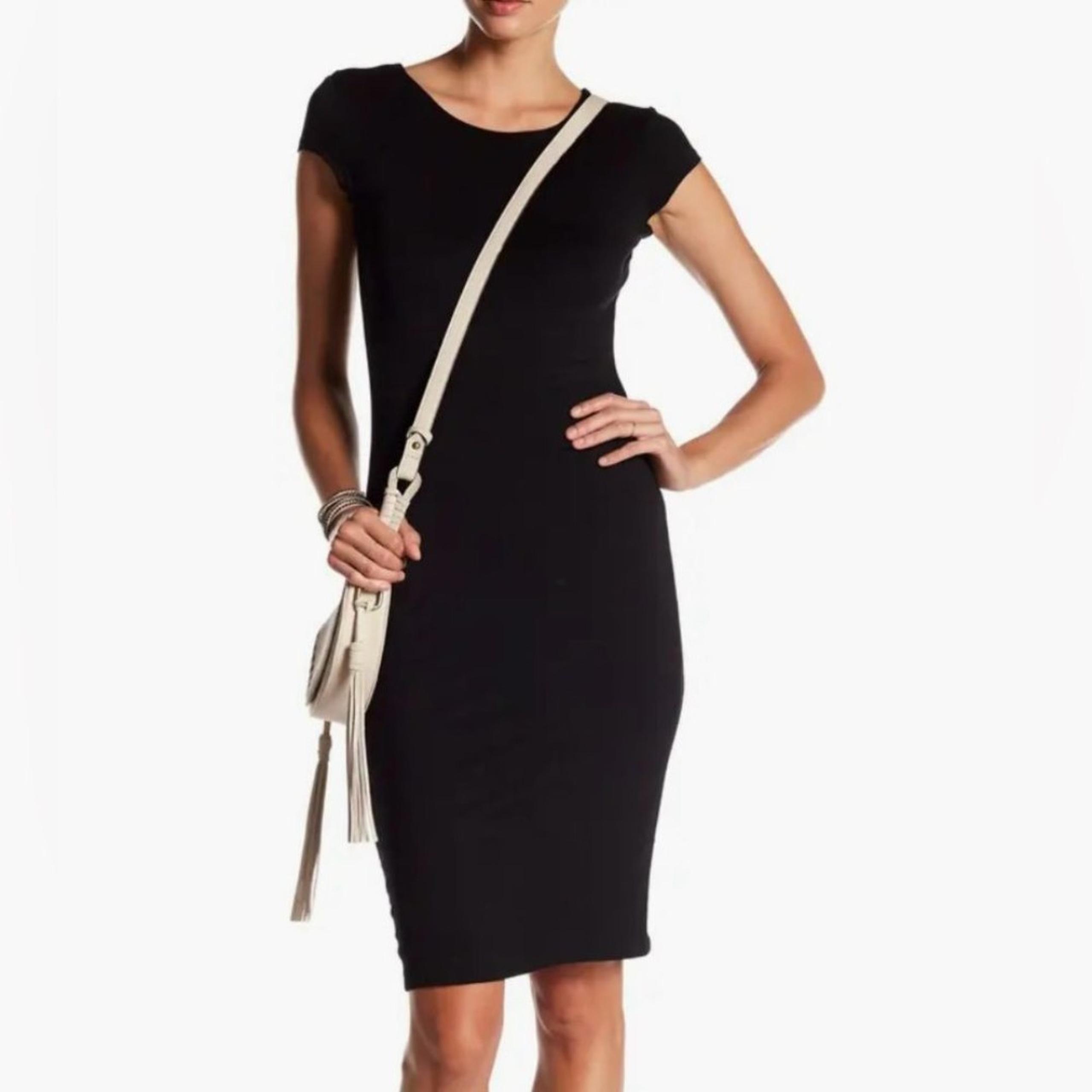 Black Cap Sleeve Jewel Neck Bodycon Dress - Velvet Torch