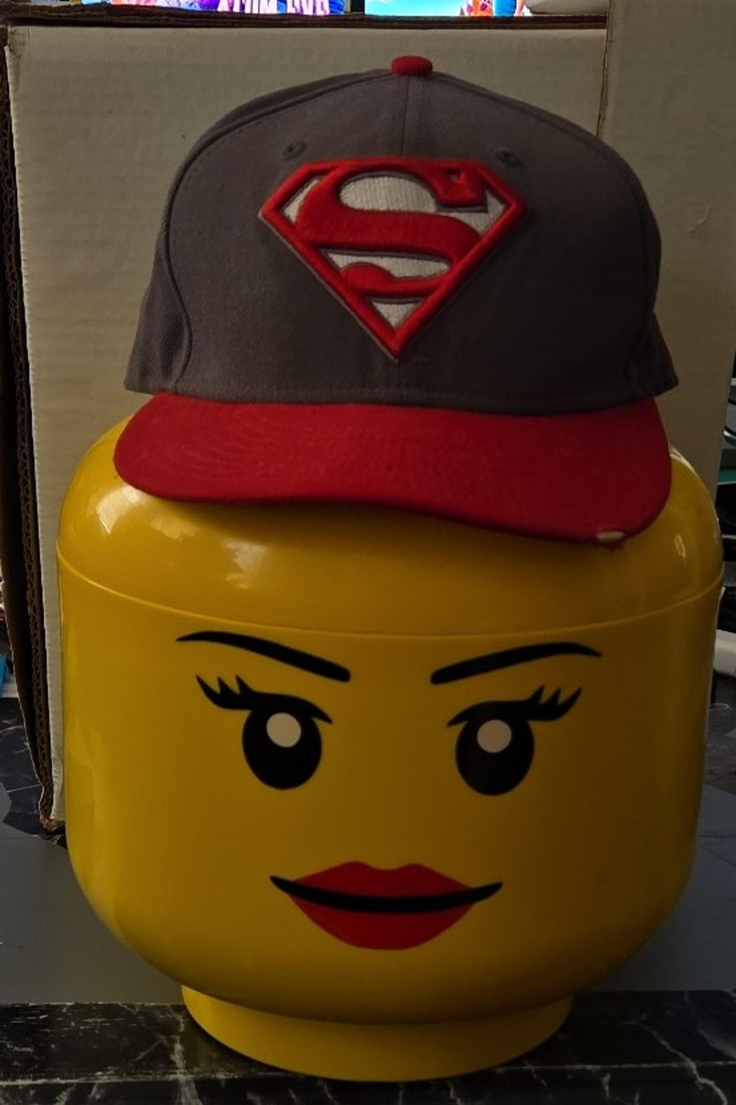 New Era 59Fifty Men’s Grey & Burgun DC Comics Superman Cap Hat Embroidered 7 1/2
