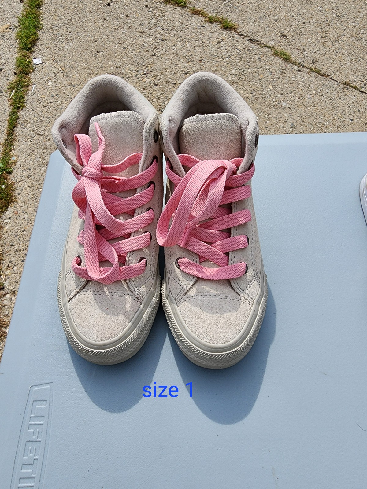 Converse fleece boots