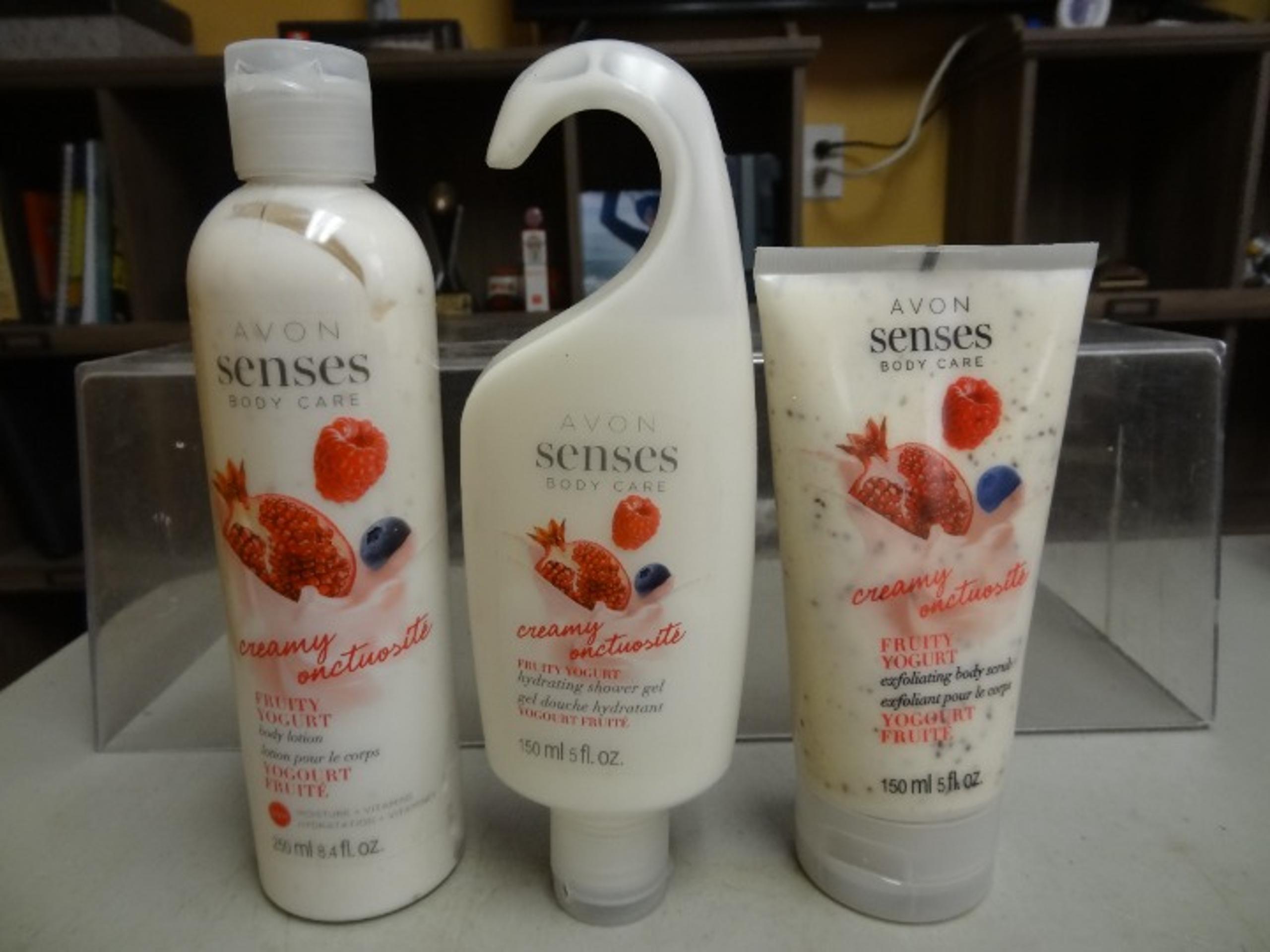 AVON SENSES BODY CARE CREAMY ONCTUOSITE BODY SCRUB + SHOWER GEL + BODY LOTION