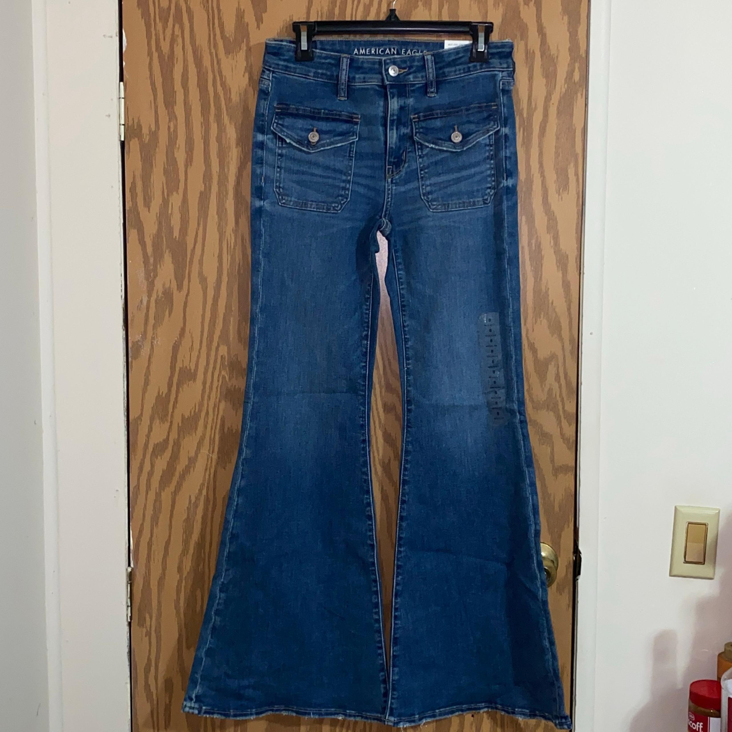 NWT American Eagle Y2K Style Flare Jeans Size 8 Juniors