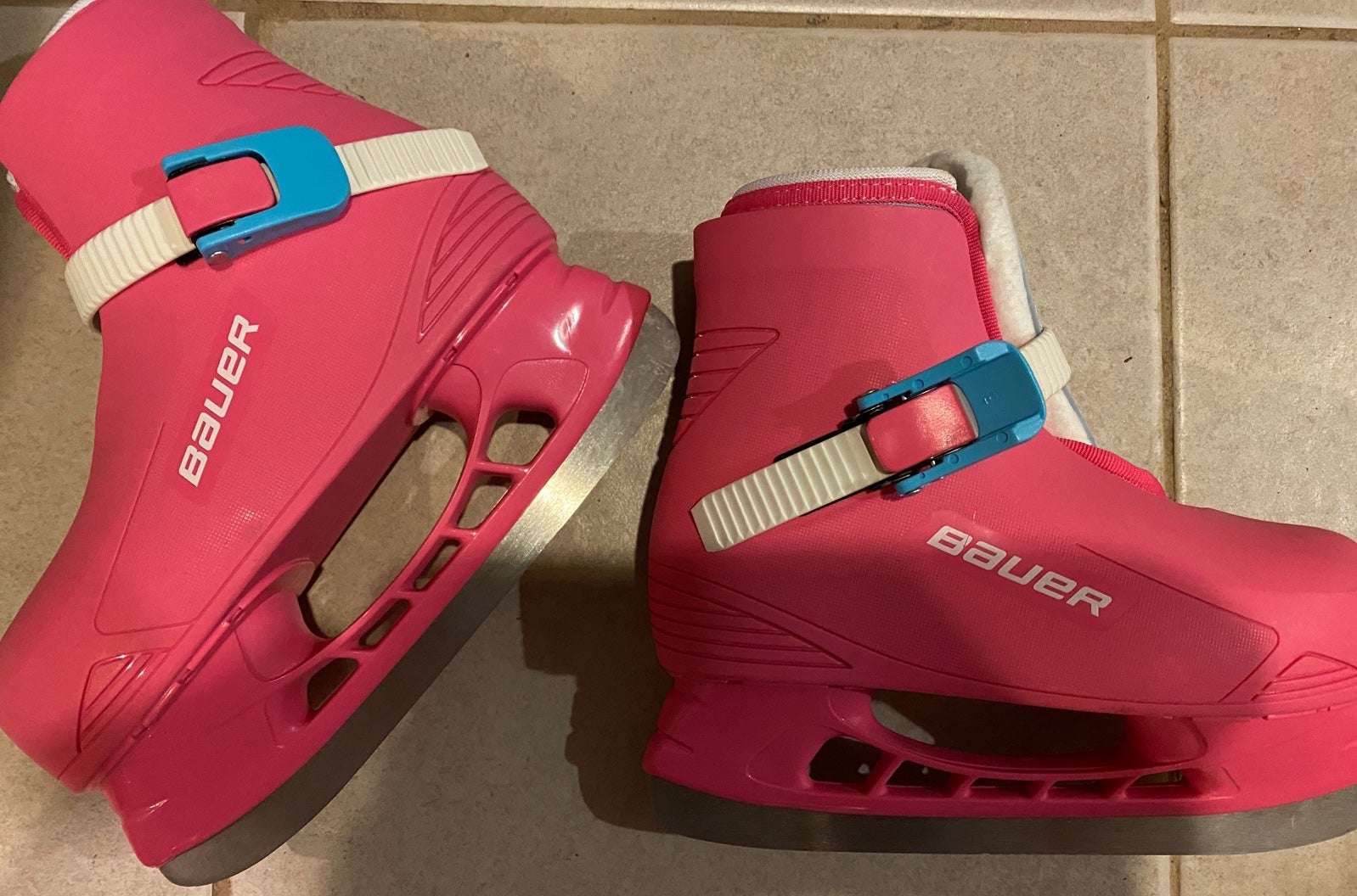 Bauer ice skates hockey Size 10/11