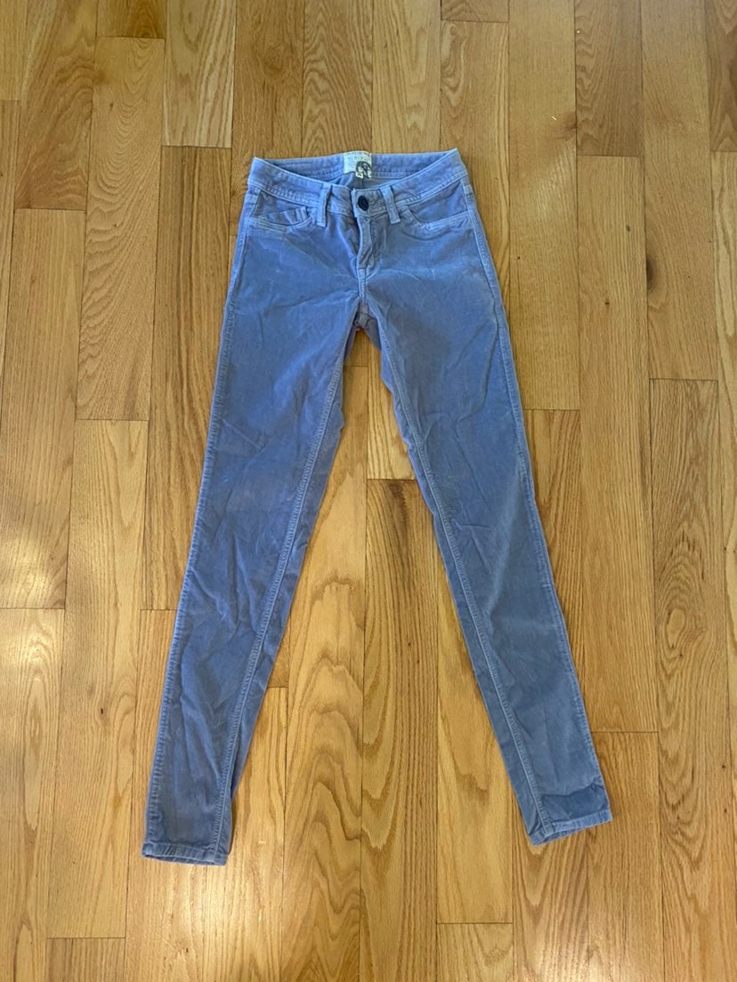 Dylan George Women’s size 24 corduroy pants light gray. Very soft.