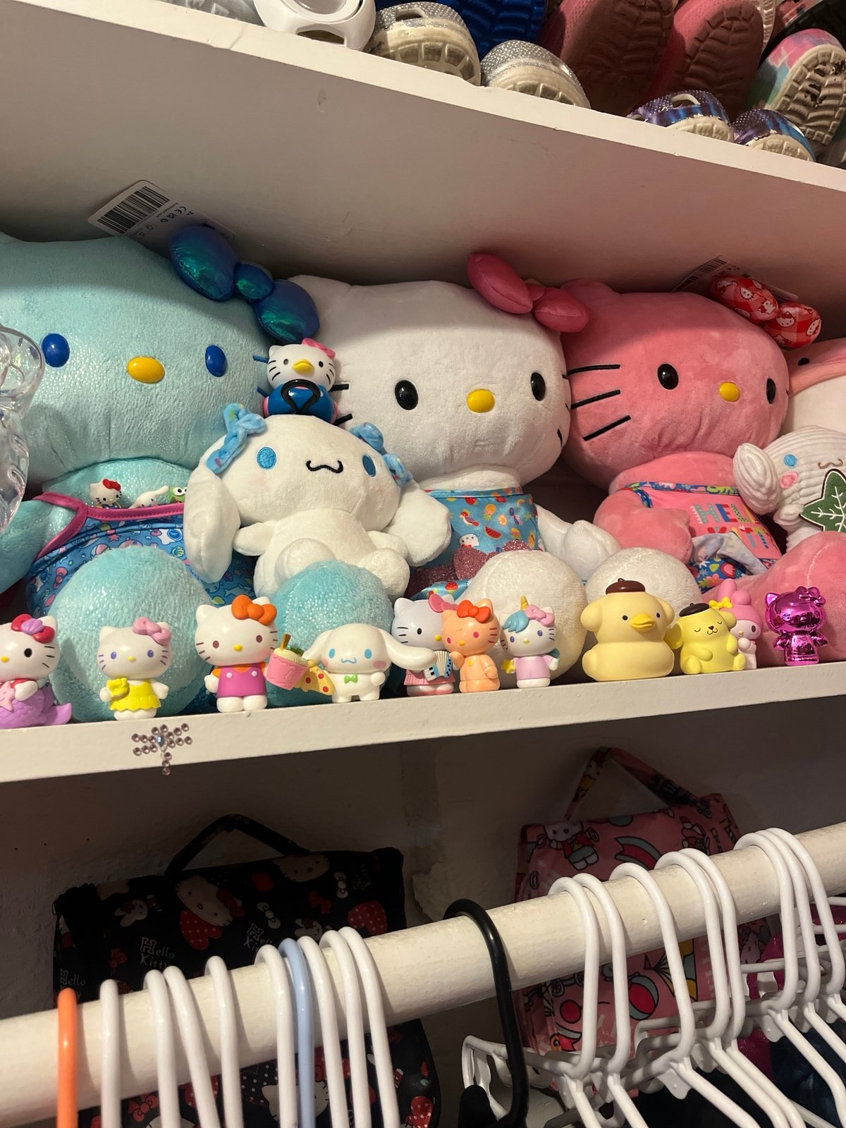 Hello Kitty buildabear