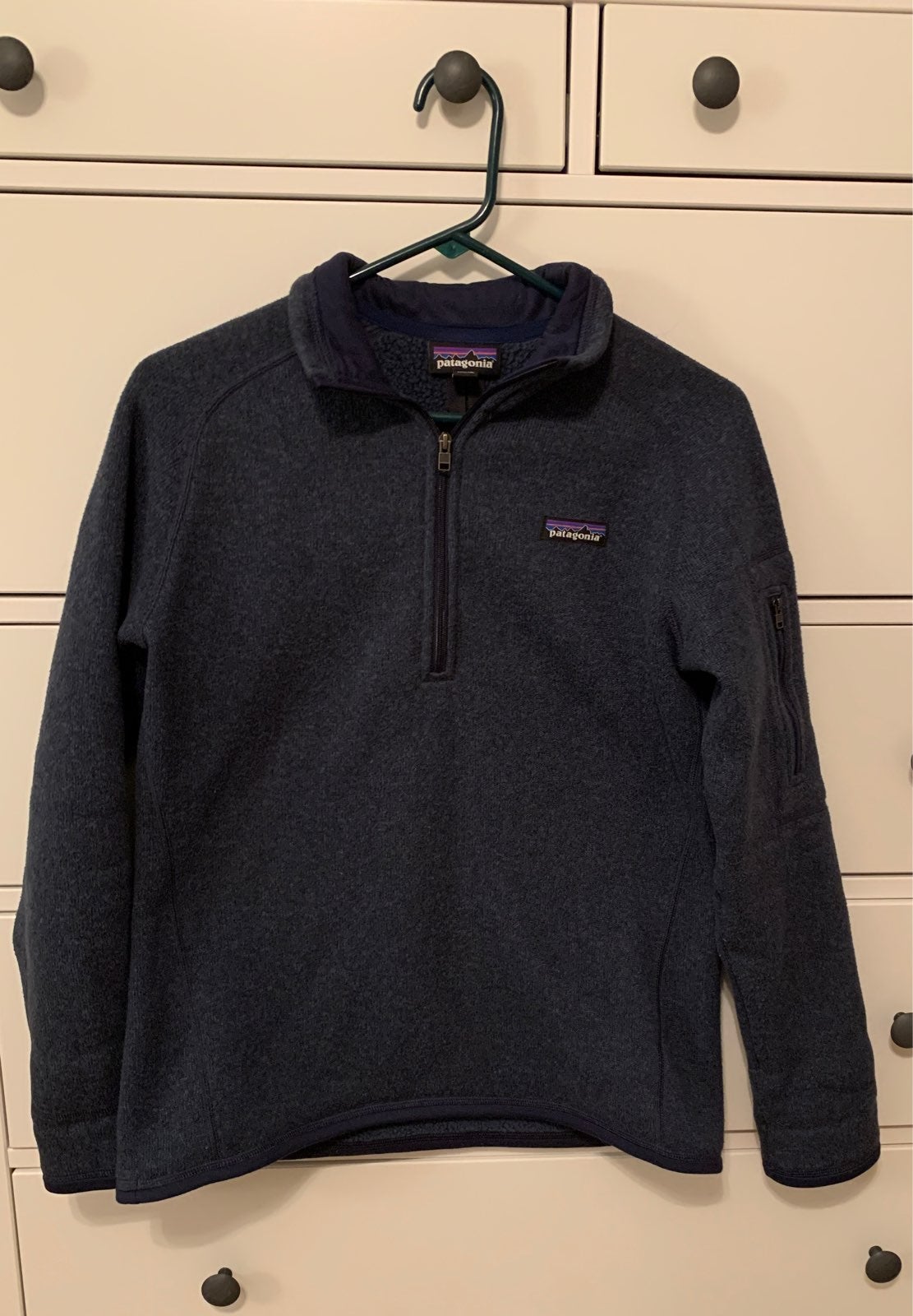 Womens Medium Fleece Navy Patagonia