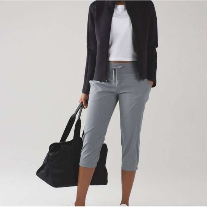 Lululemon Dance Studio Crop II Grey Elastic Waist Womens Capri Pants