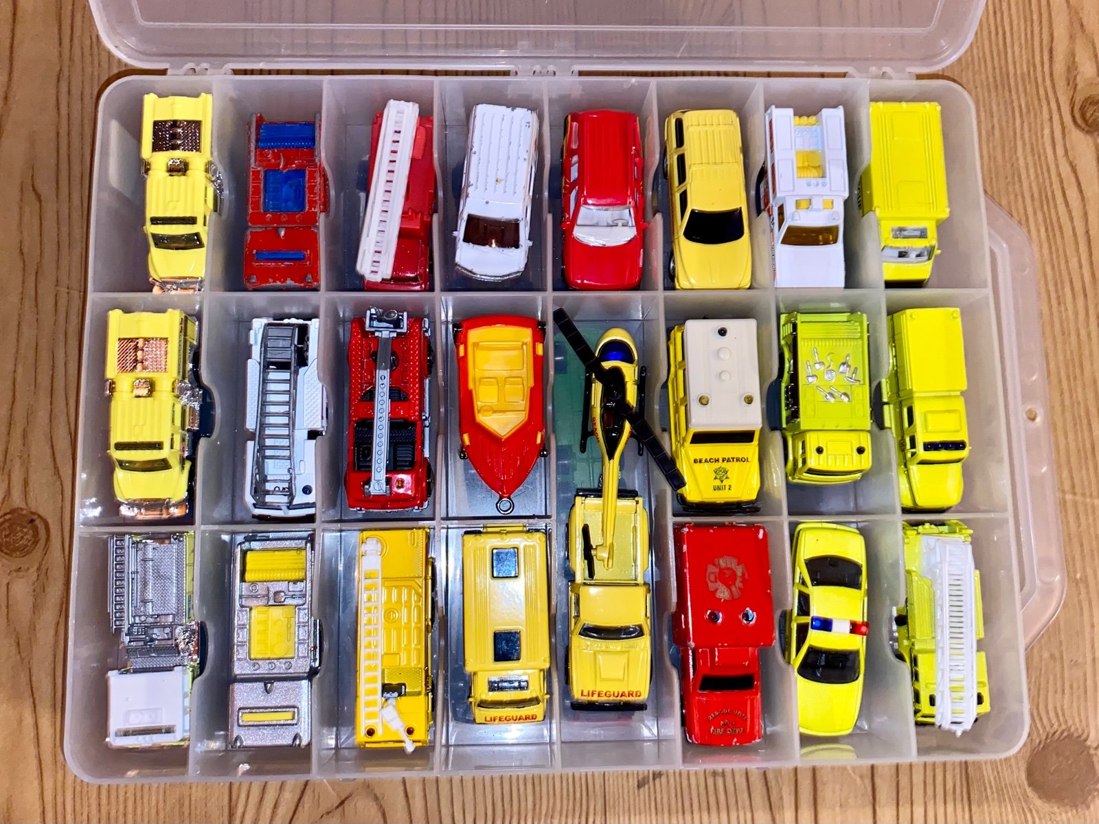 Lot of 48 Emergency & Police Vehicles Matchbox Hot Wheels Maisto Tanks w/ Case