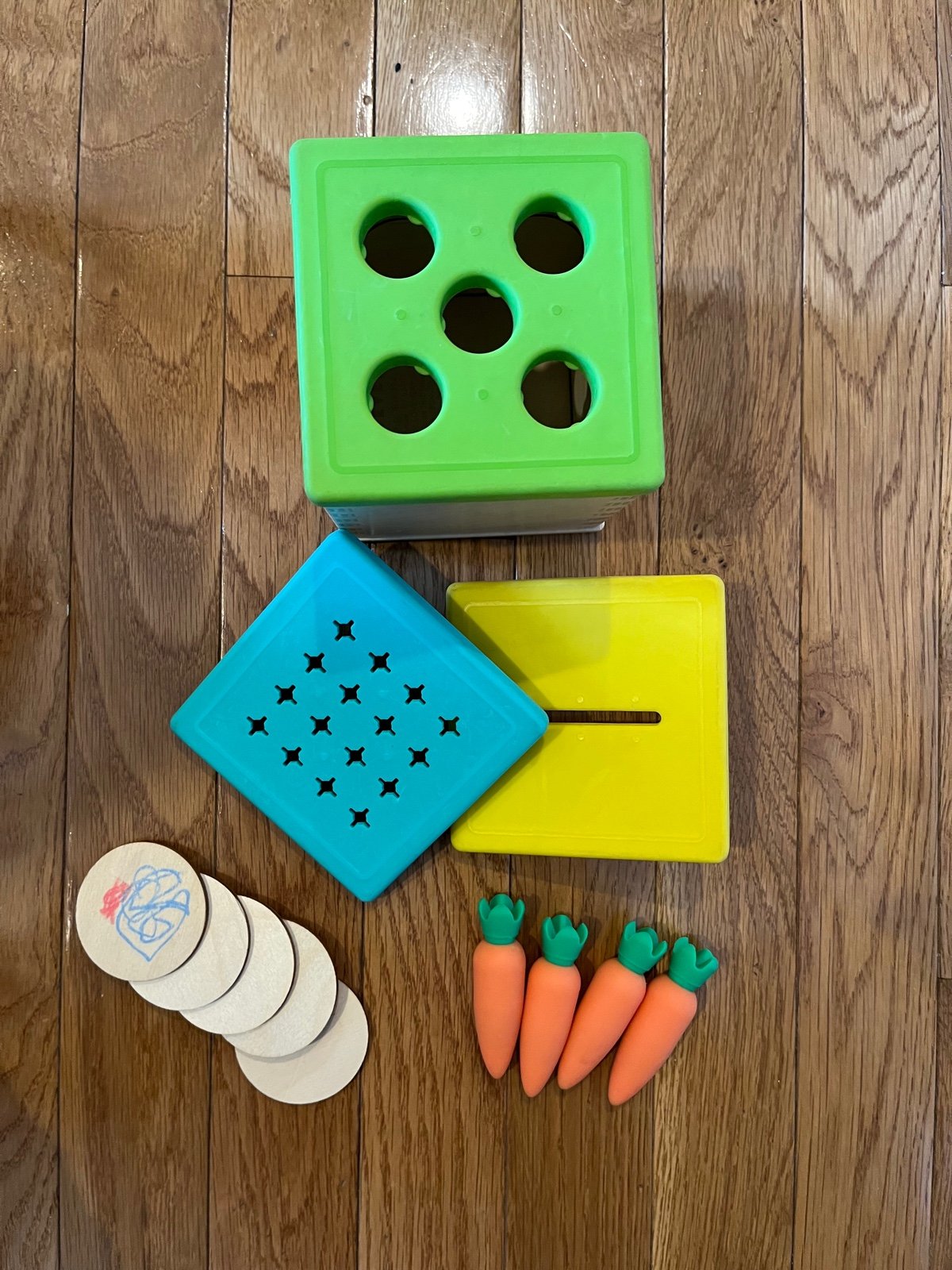 Lovevery carrot and Coin Bank
