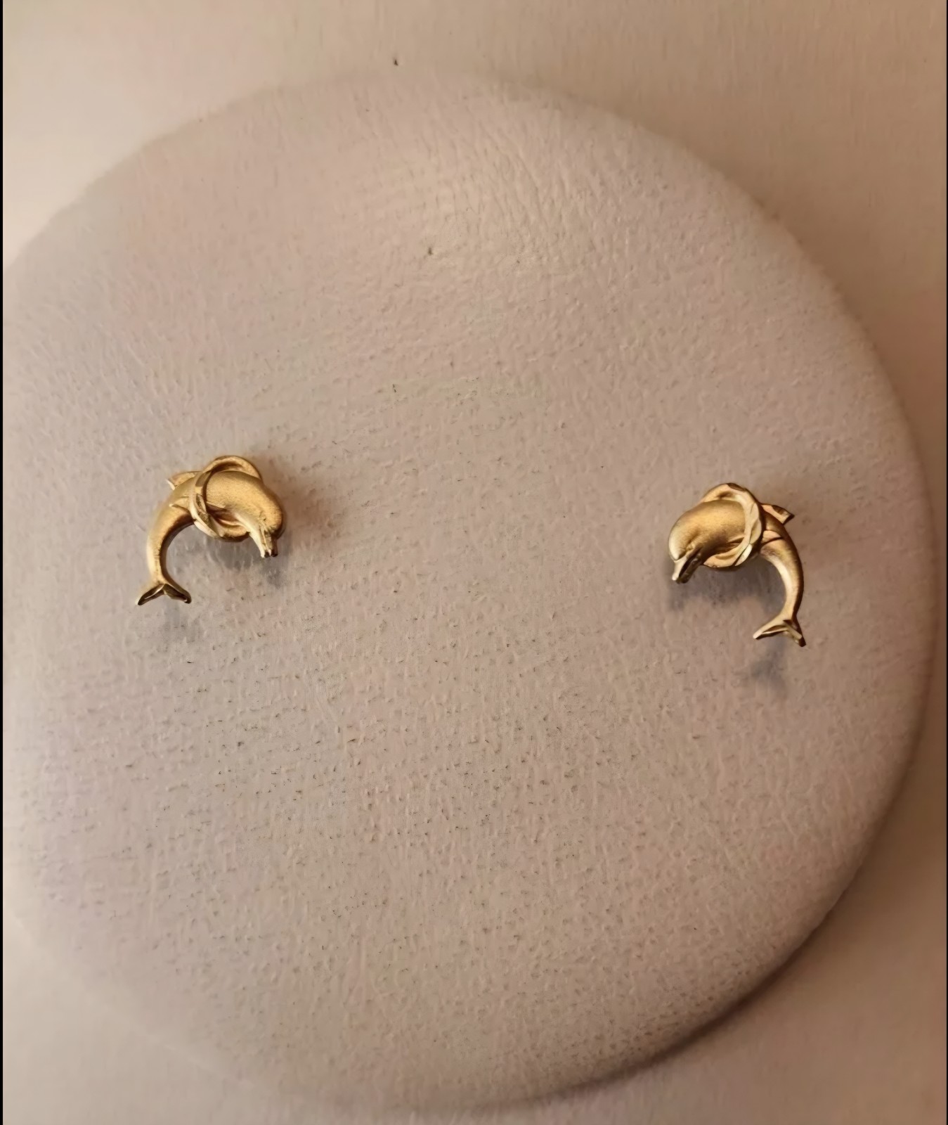 Beautiful 14k Yellow Gold Dolphin Stud Earrings