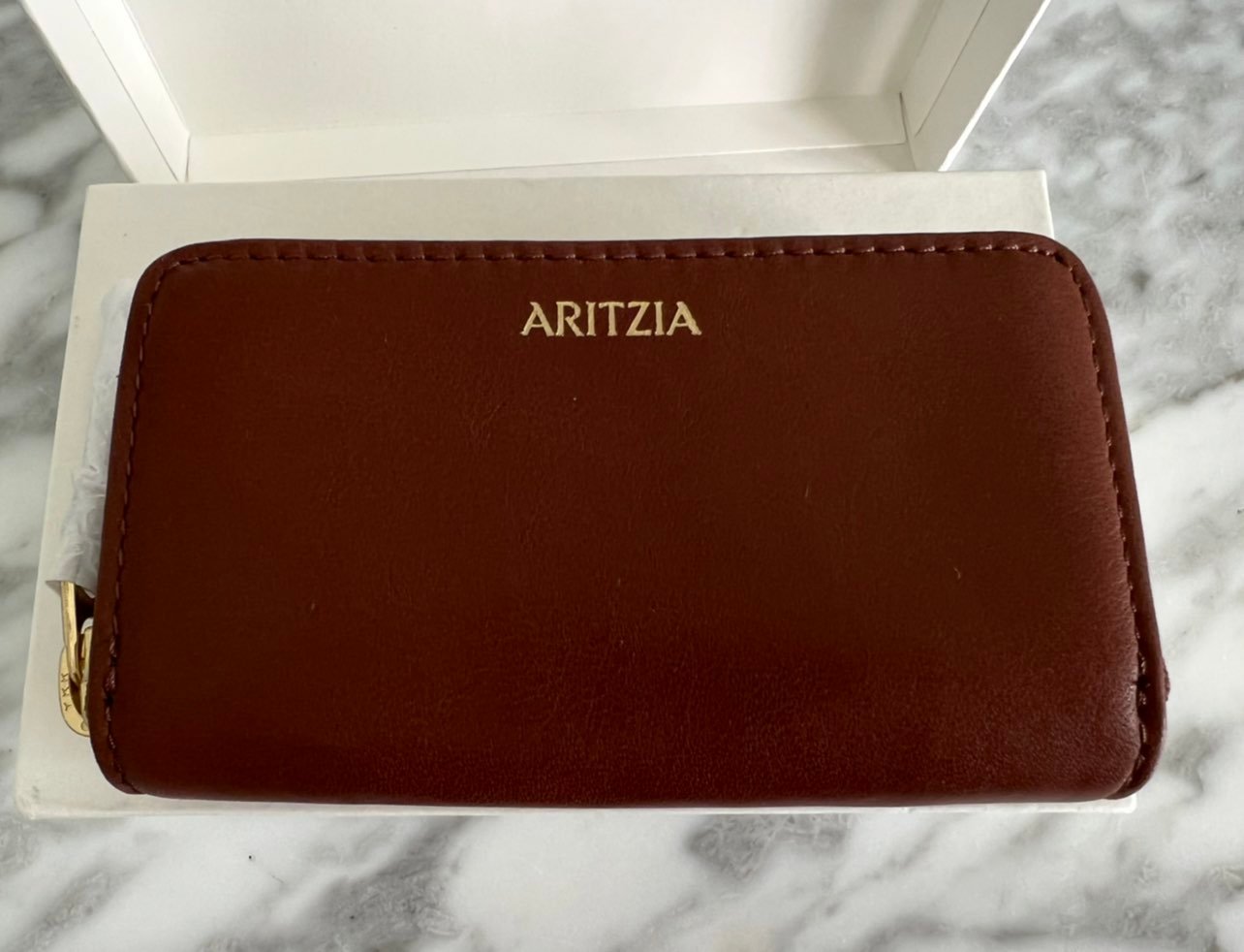 NEW Aritzia Wallet Zip Coin Pouch Clientele Brown Leather