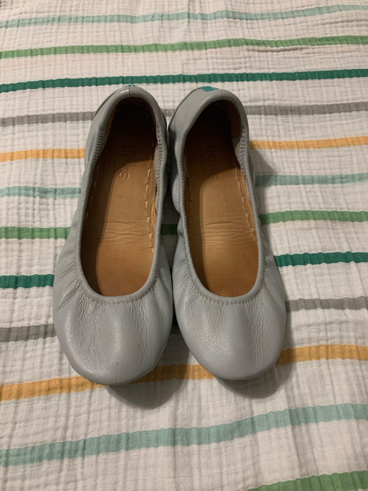 Tieks 7