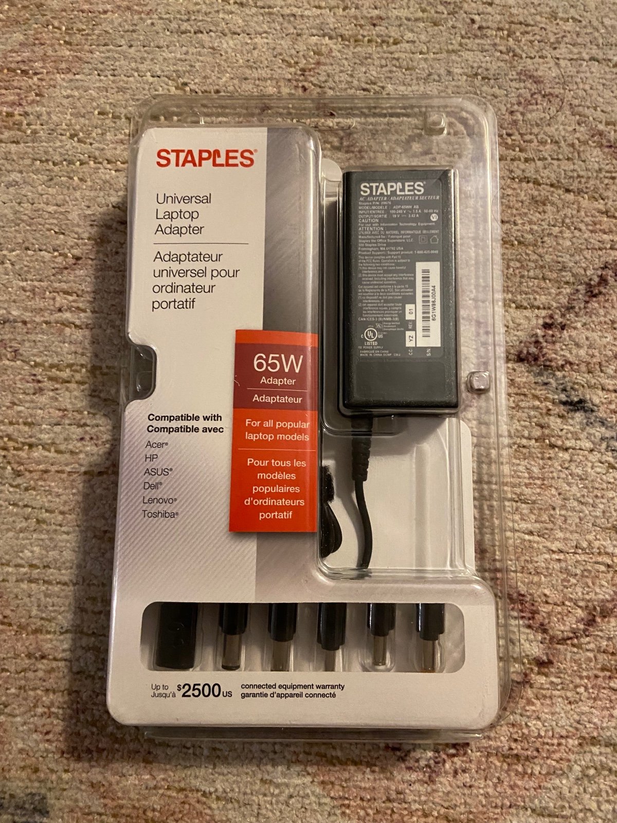 Staples 65w Universal Laptop Adapter-Dell, HP, Lenovo, ASUS L. 7 Connectors new