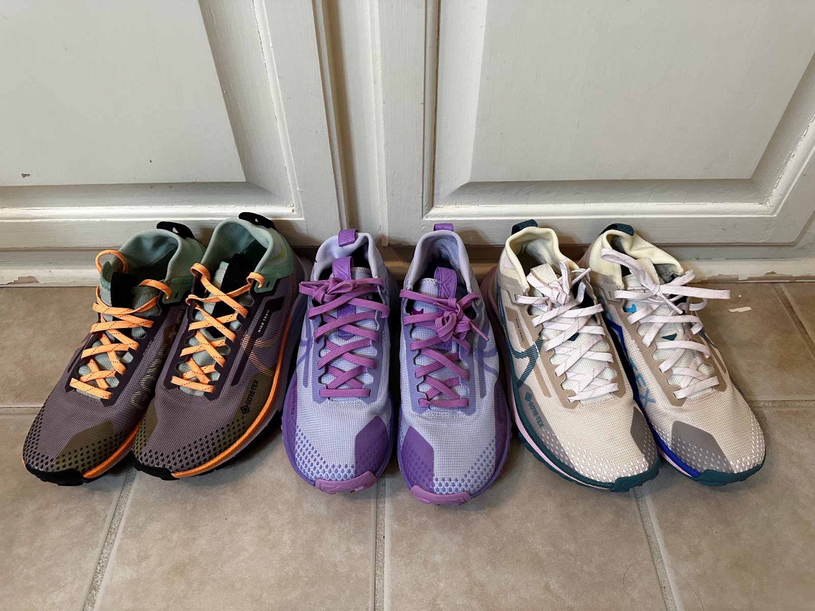 Nike trail women’s tennis shoes size 5