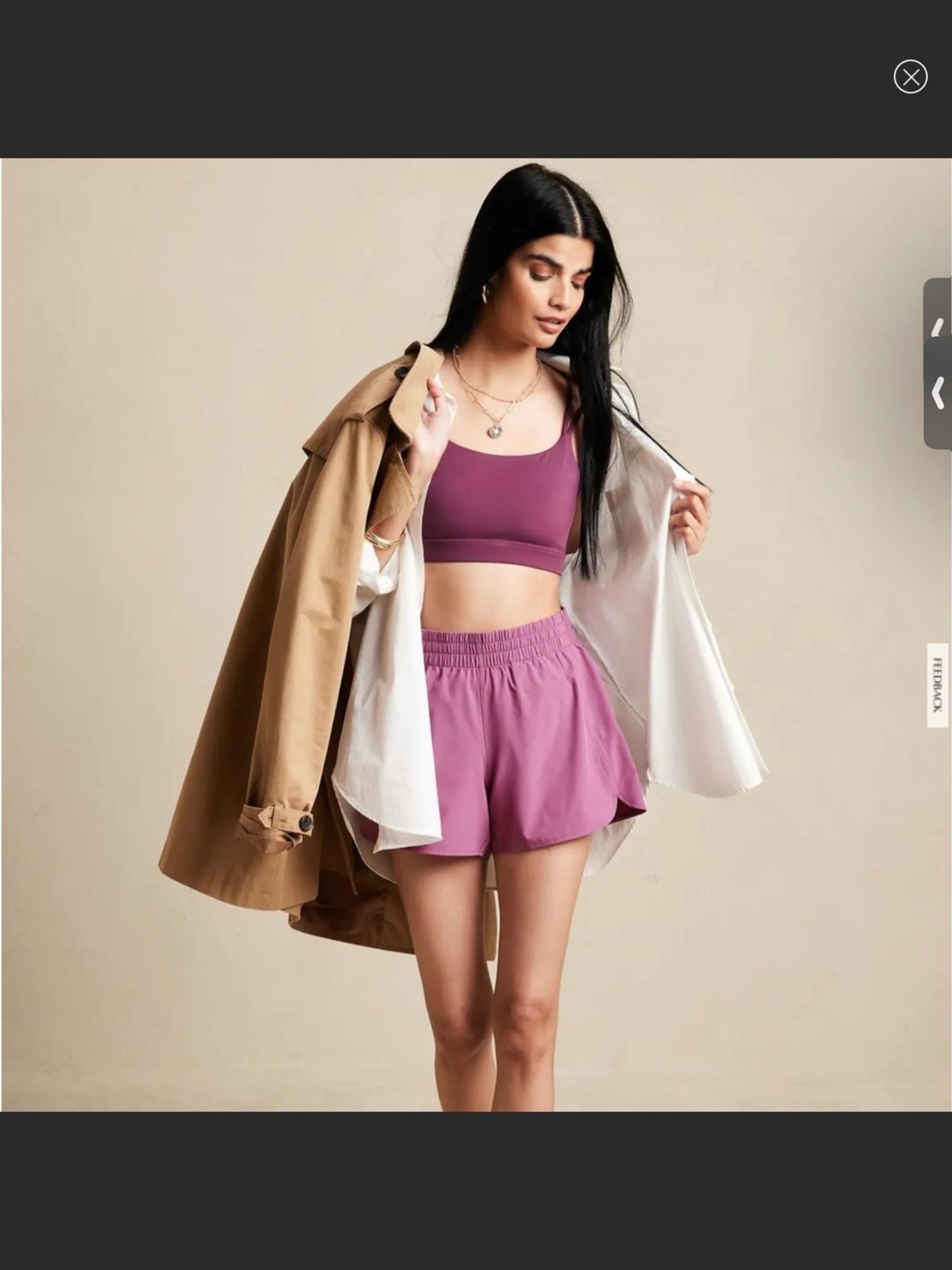 BANANA REPUBLIC ACTIVE RUNNING SHORT