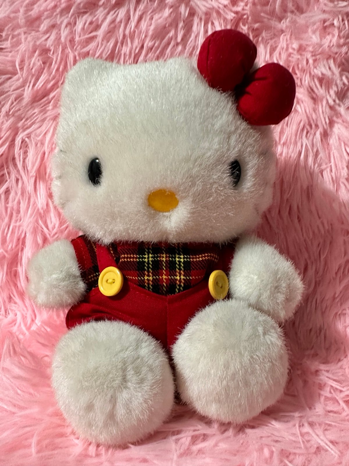 Vintage Sanrio Hello Kitty Plush 1998