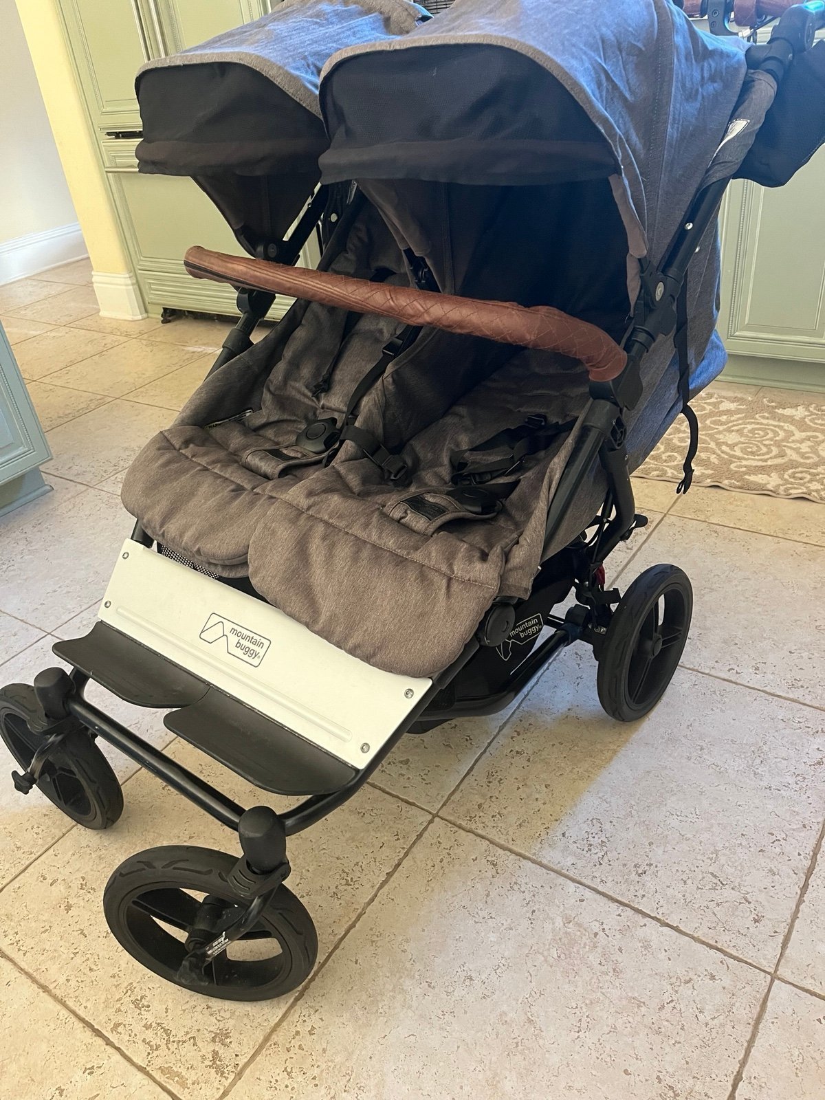 Mountain Buggy Luxury Stroller