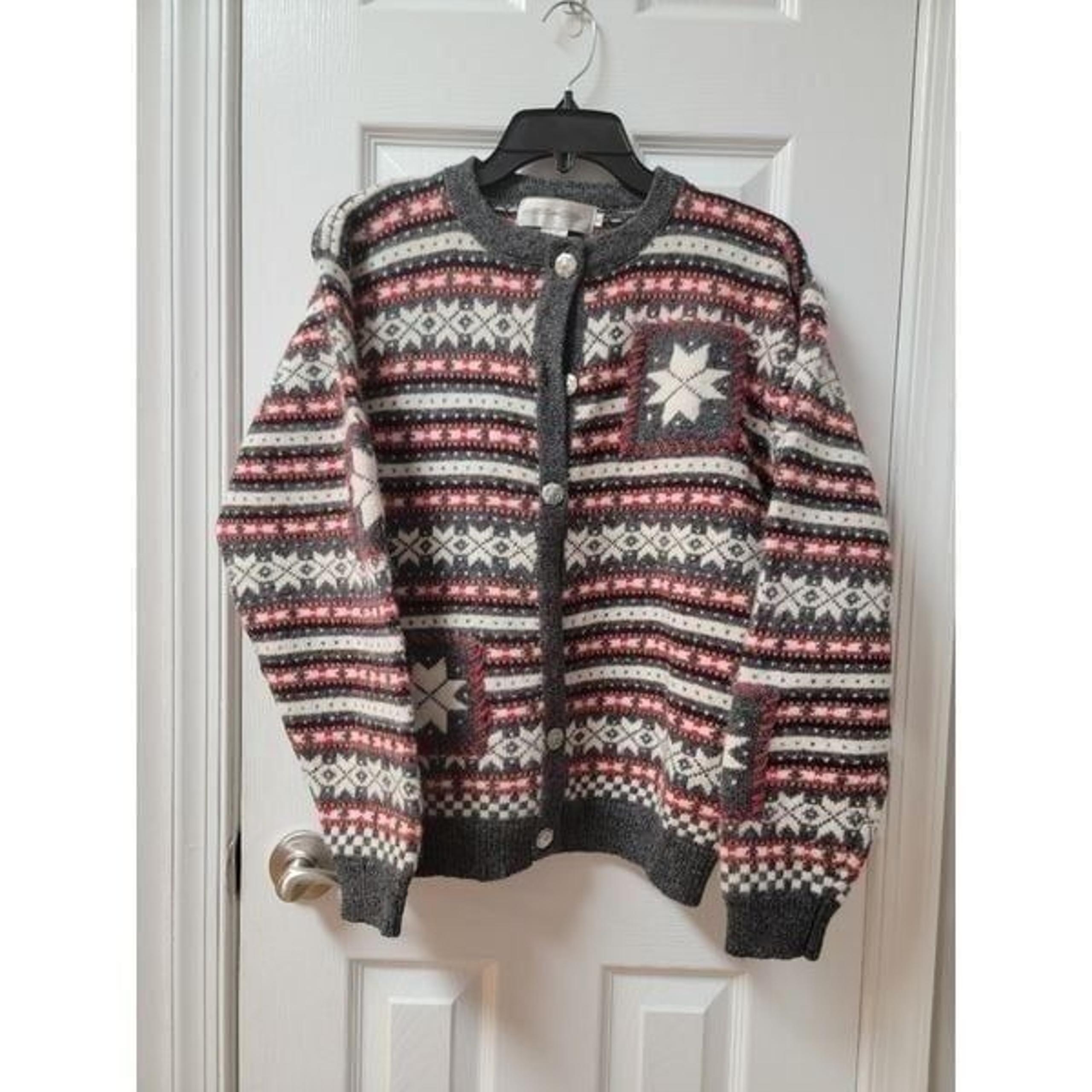 Vintage Snowflake Wool Knit Sweater M