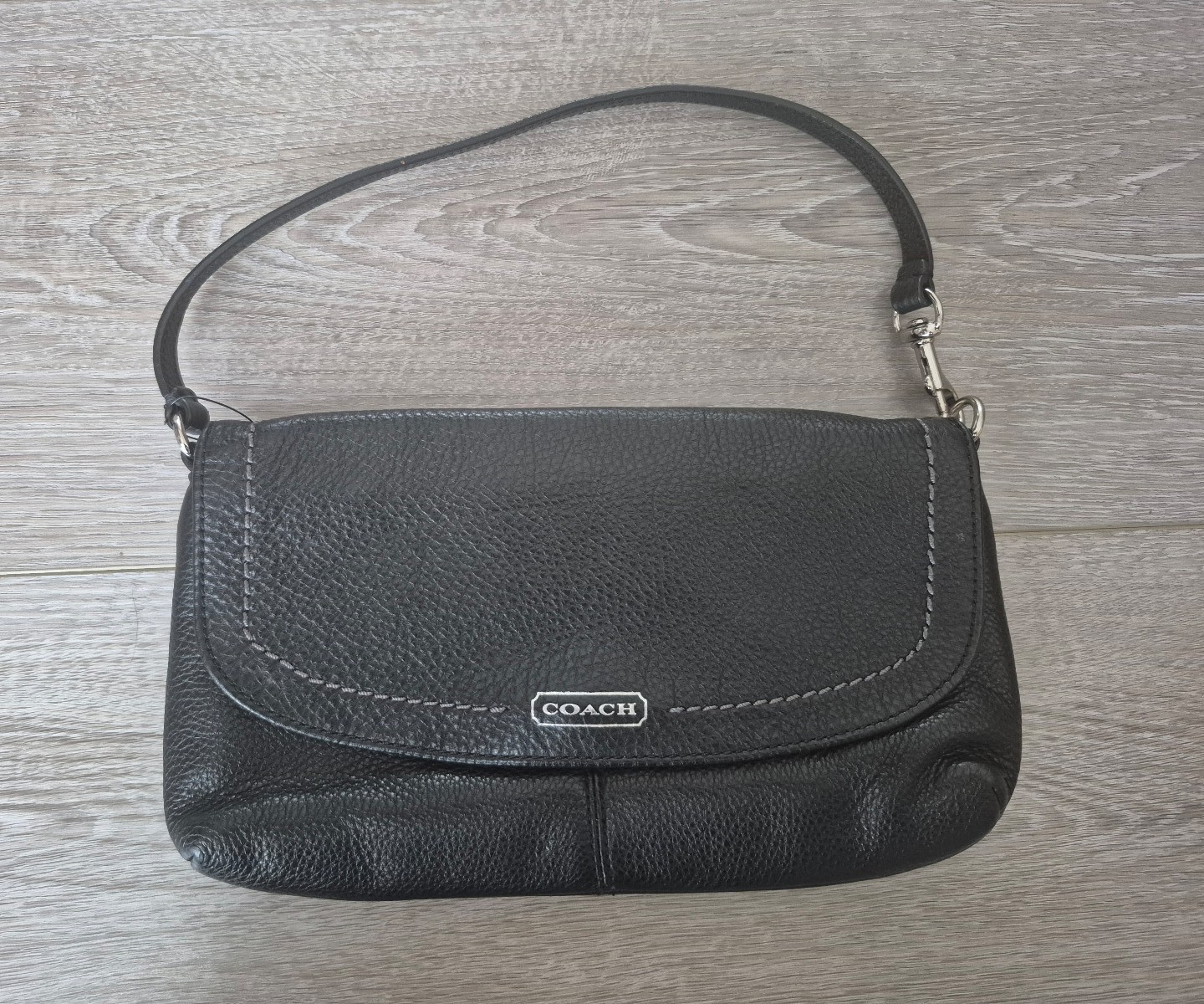 Coach Pebbled Leather Large Wristlet Clutch Purse W/Handle Wallet Black 9×5