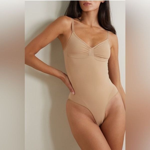 Skims Seamless Sculpt Brief Bodysuit