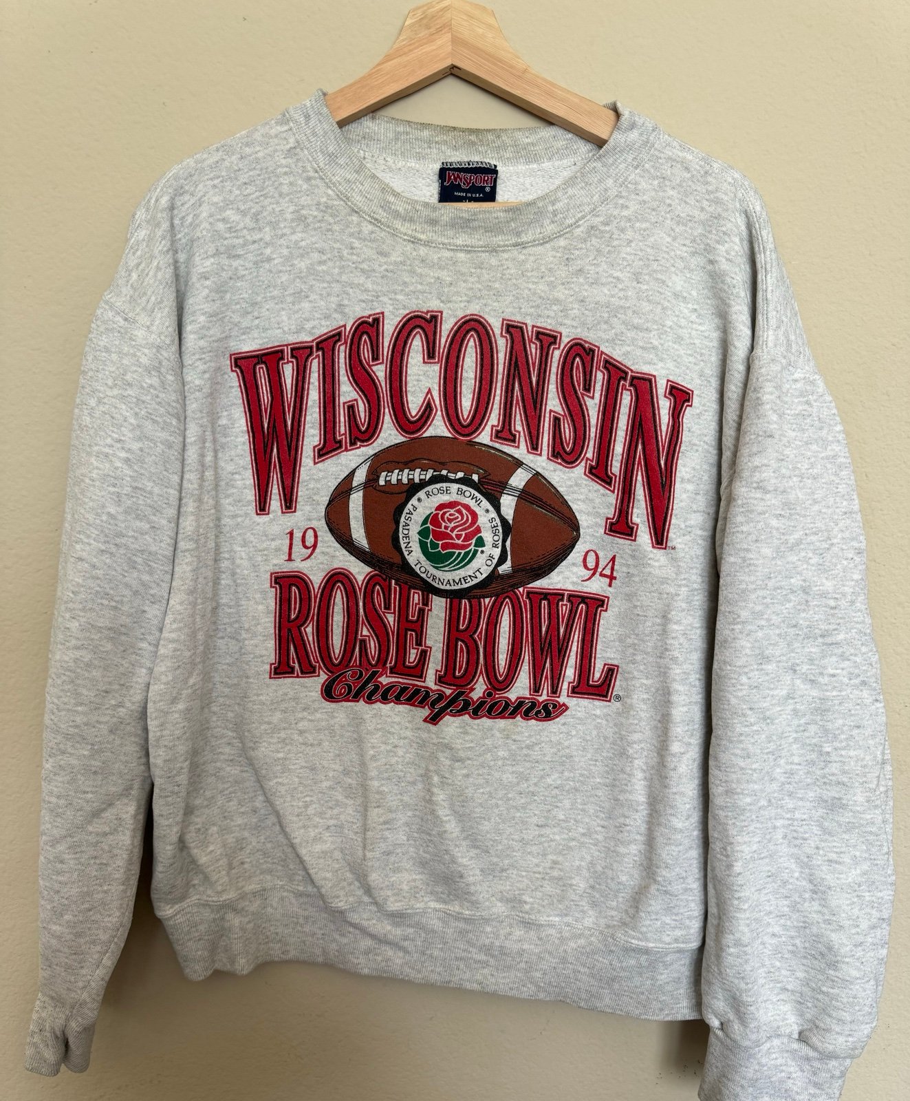Vintage 1994 Large Wisconsin Rose Bowl Champions Sweatshirt